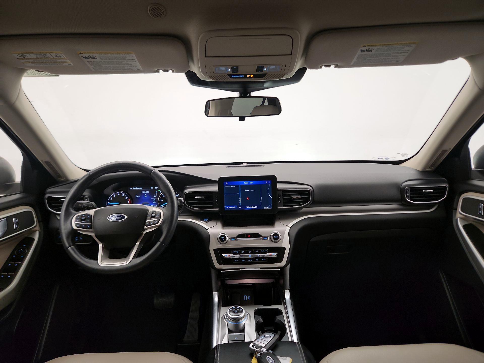 Thumbnail: 2020 Ford Explorer - 9