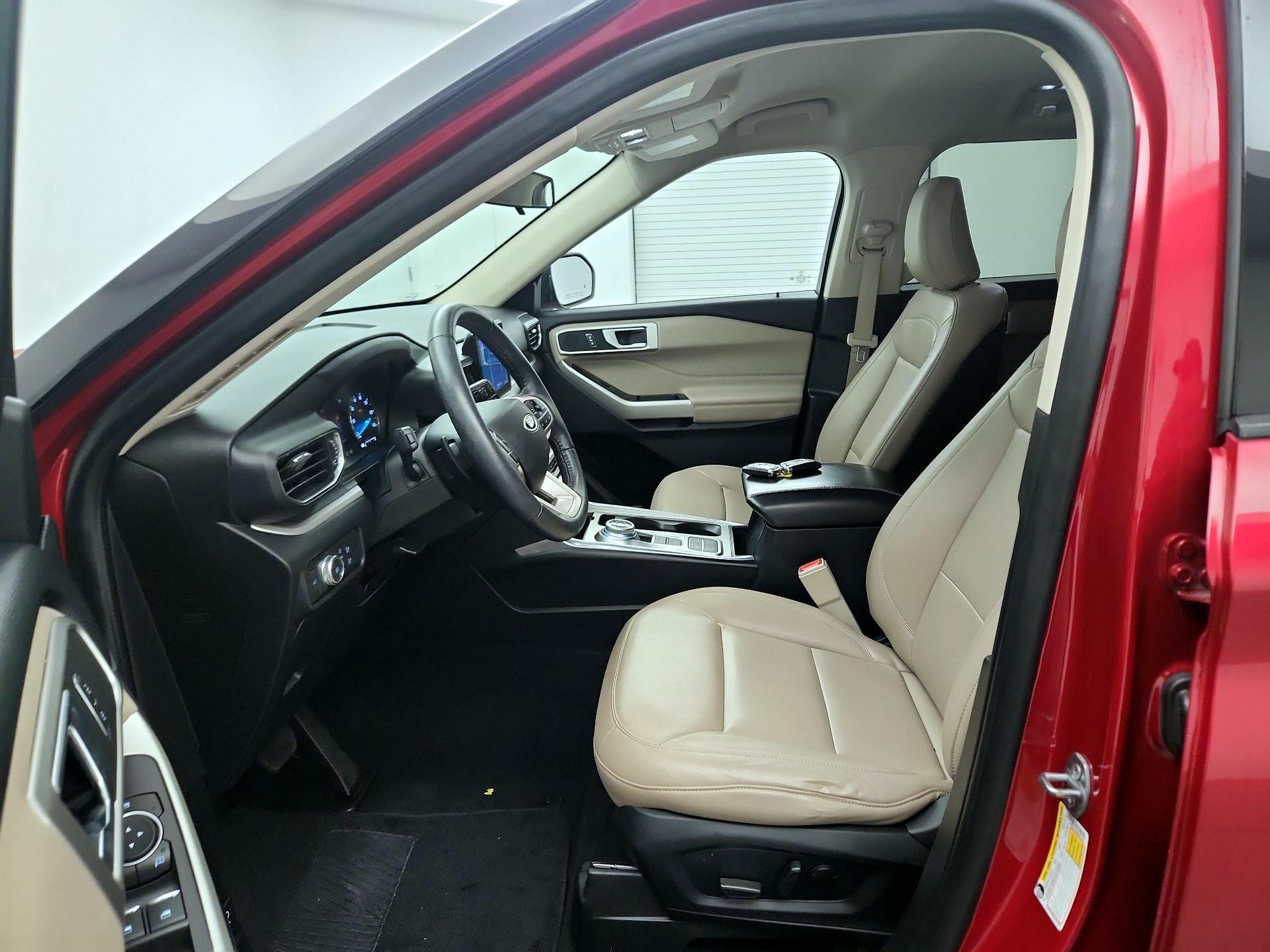 Thumbnail: 2020 Ford Explorer - 11