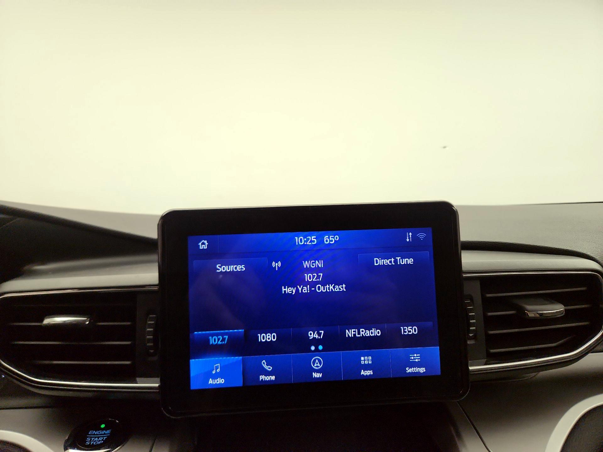 Thumbnail: 2020 Ford Explorer - 16