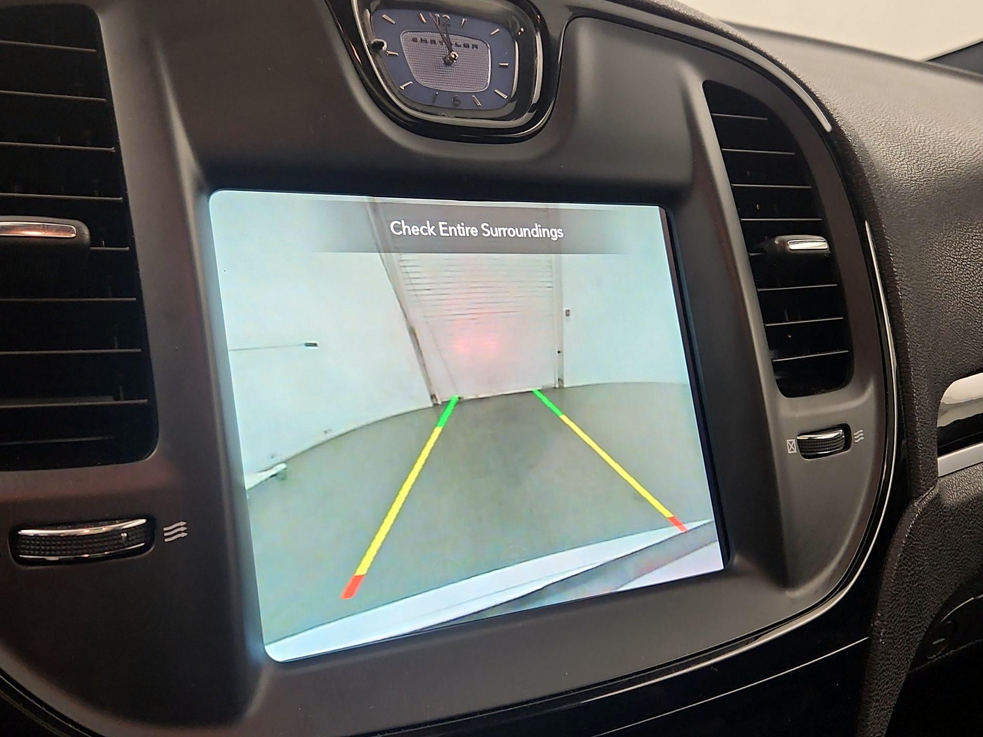 Thumbnail: 2023 Chrysler 300 - 13