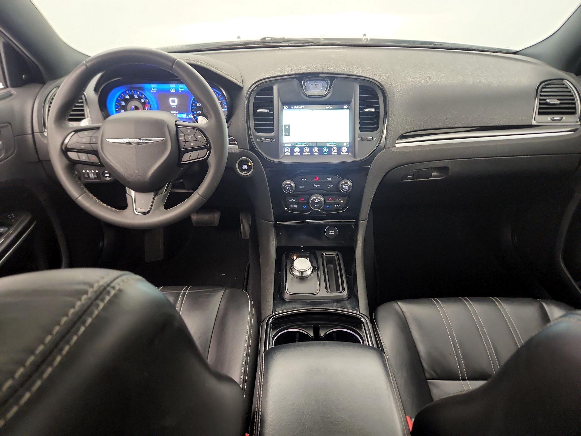 Thumbnail: 2023 Chrysler 300 - 8