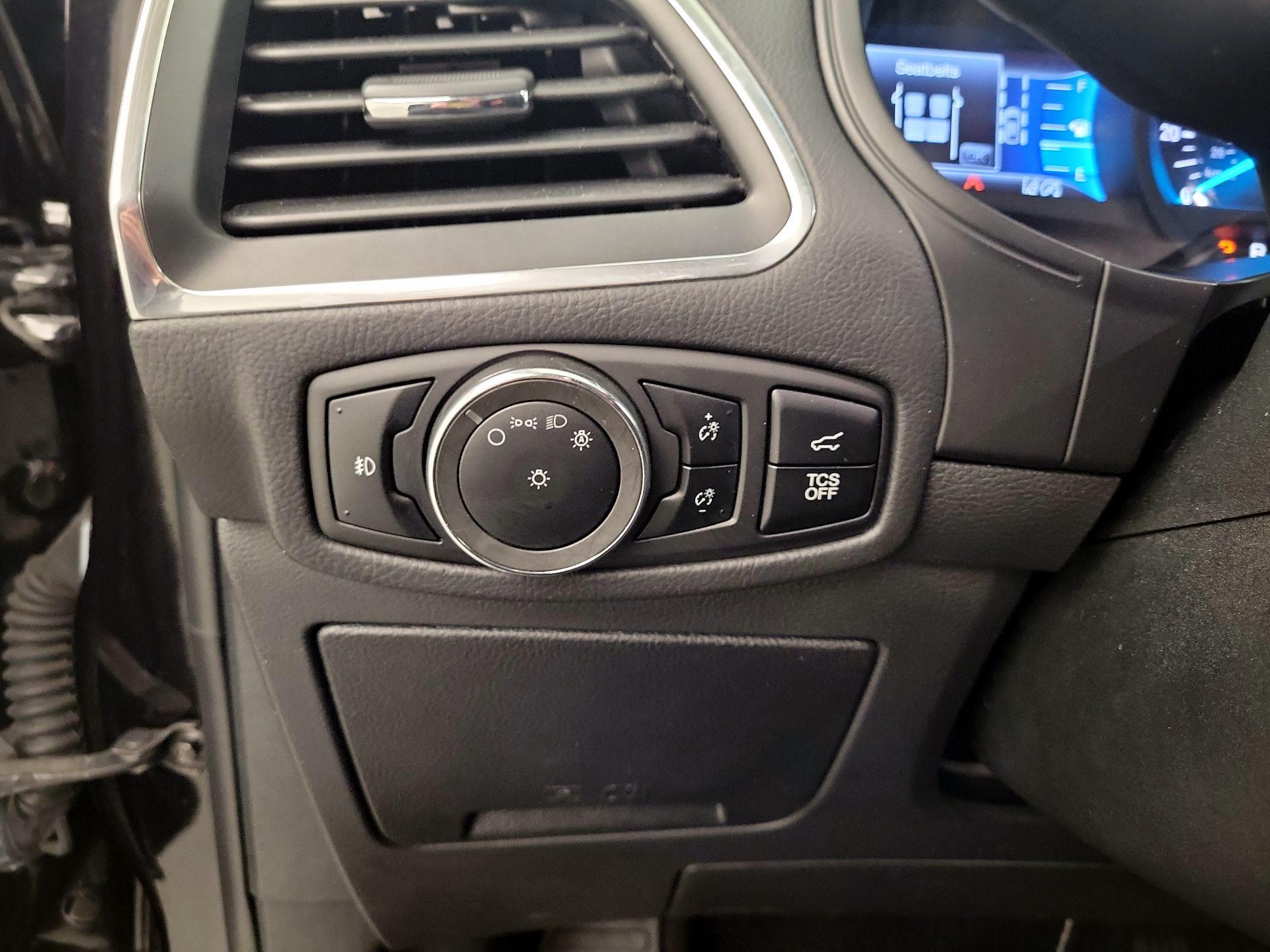 Thumbnail: 2024 Ford Edge - 11