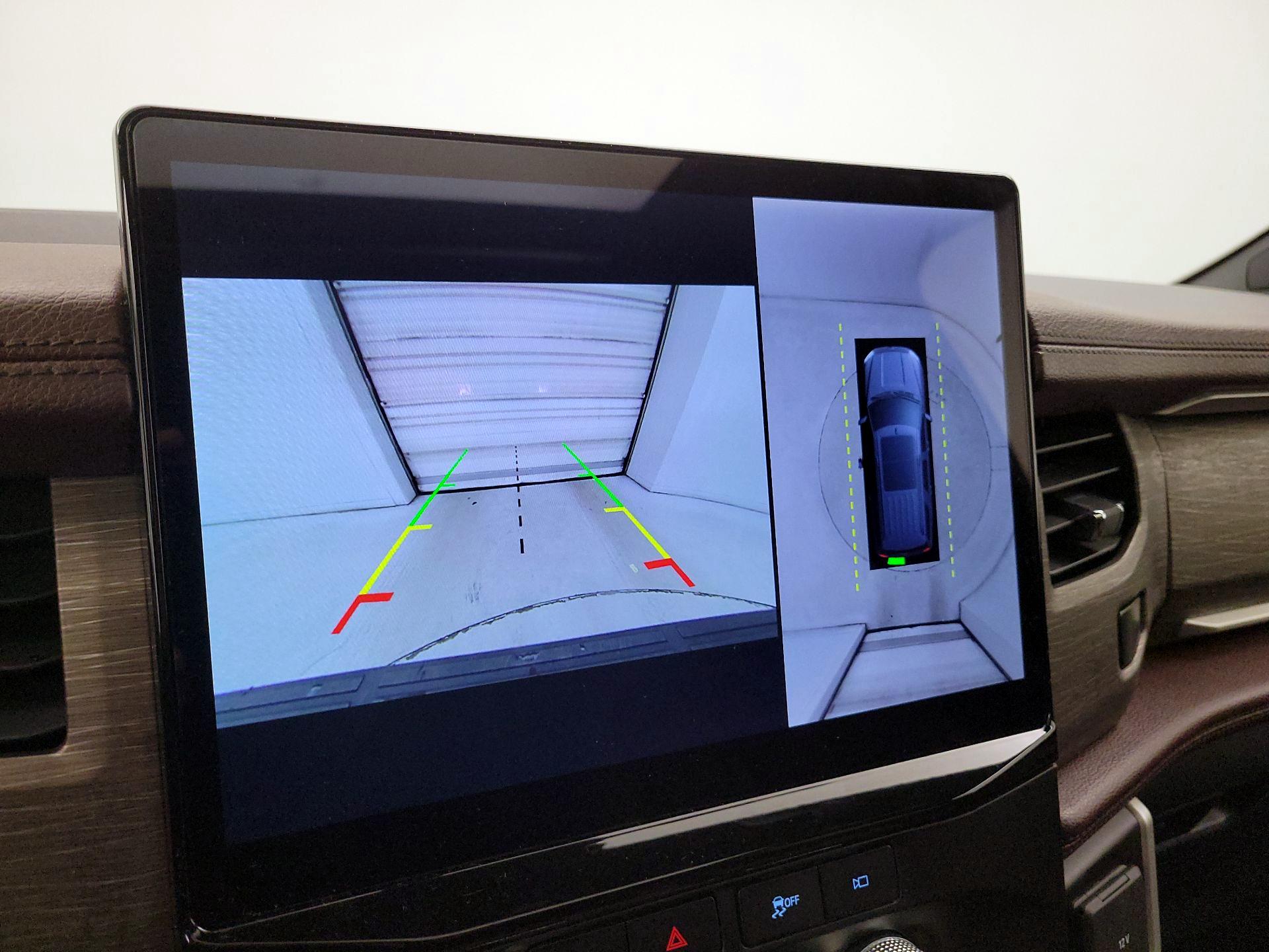 Thumbnail: 2024 Ford Expedition - 14