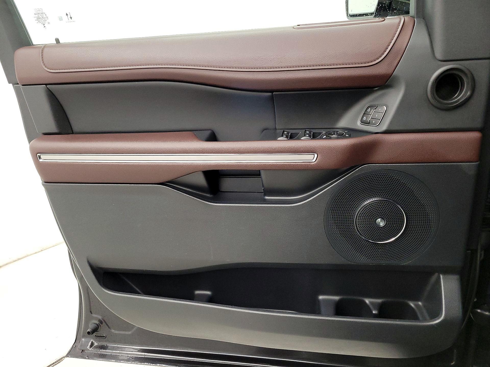 Thumbnail: 2024 Ford Expedition - 12