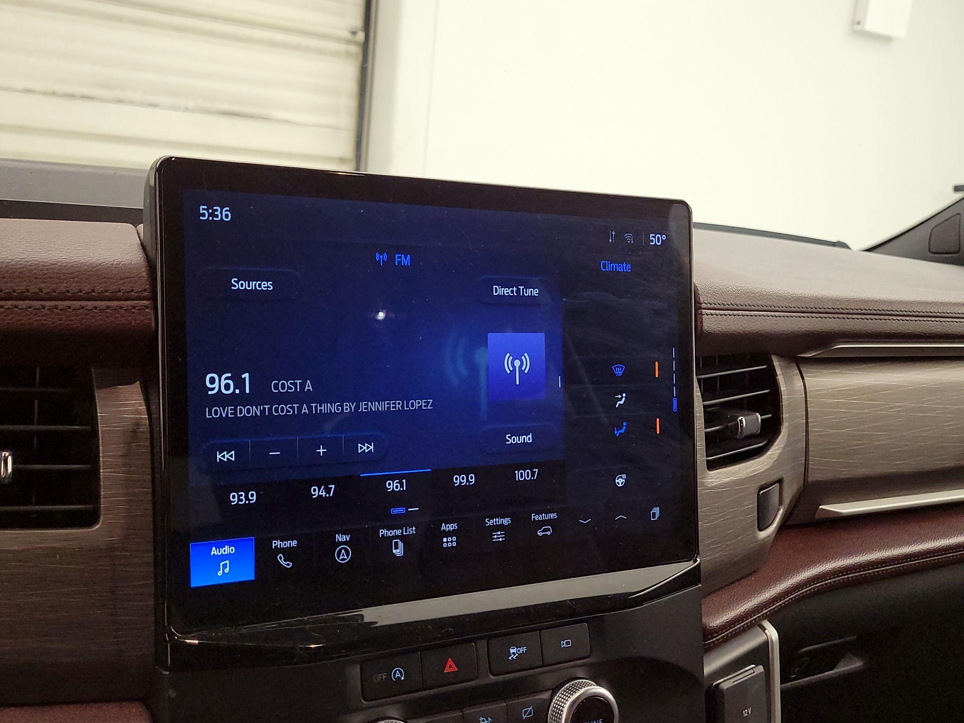 Thumbnail: 2024 Ford Expedition - 15