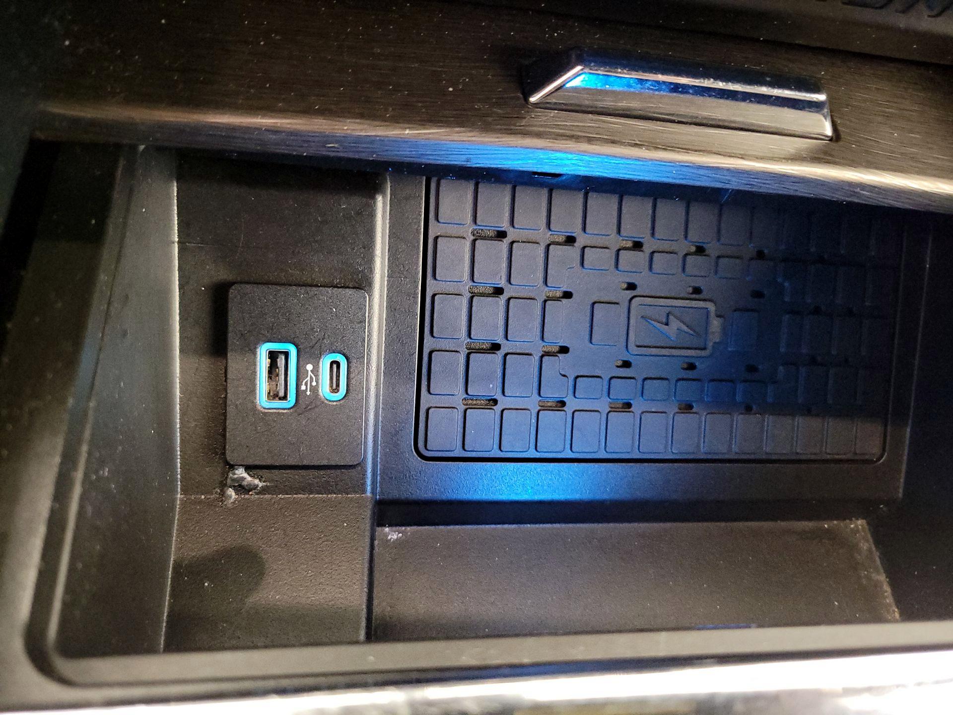 Thumbnail: 2024 Ford Expedition - 18