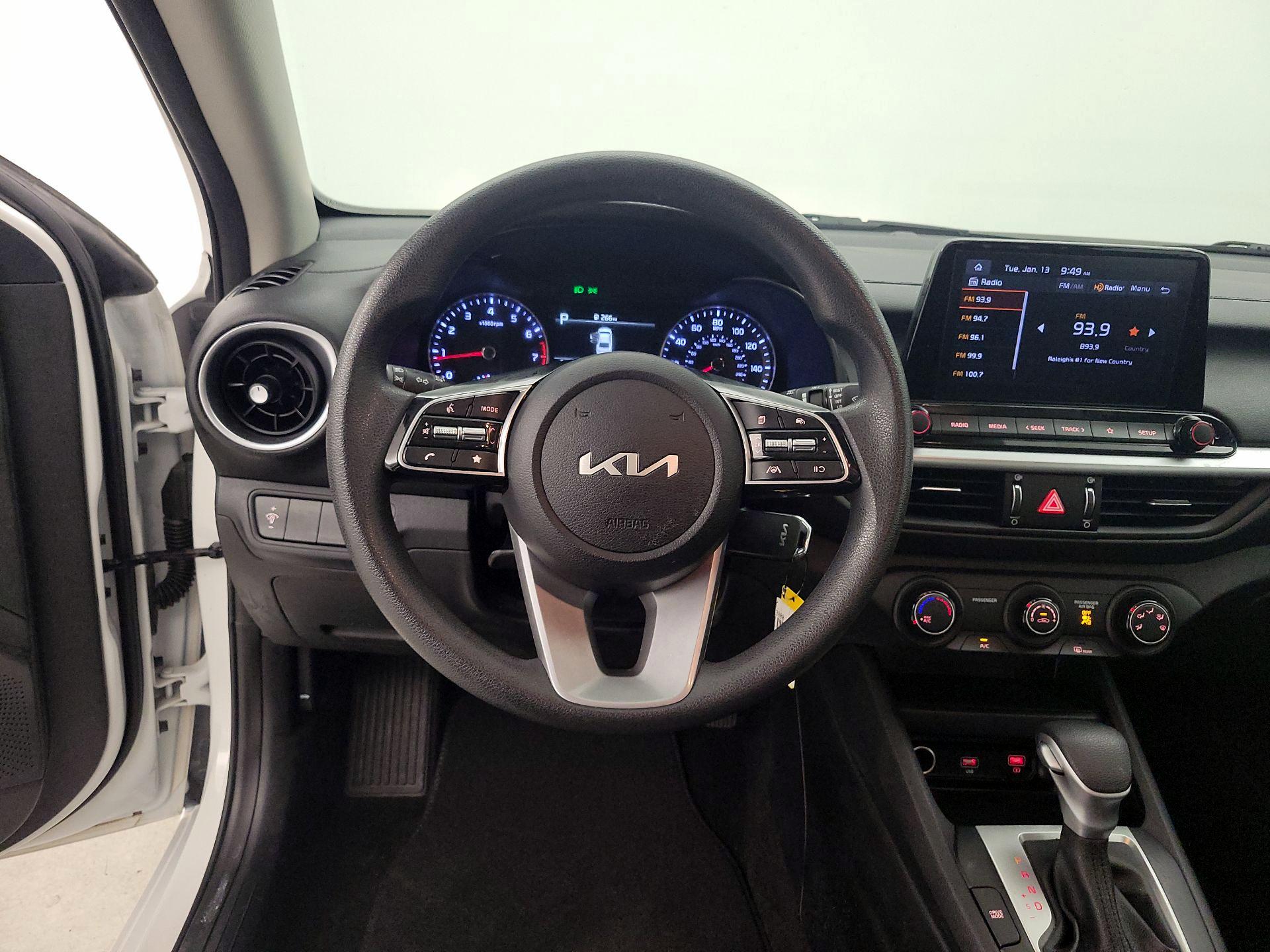 Thumbnail: 2024 Kia Forte - 10