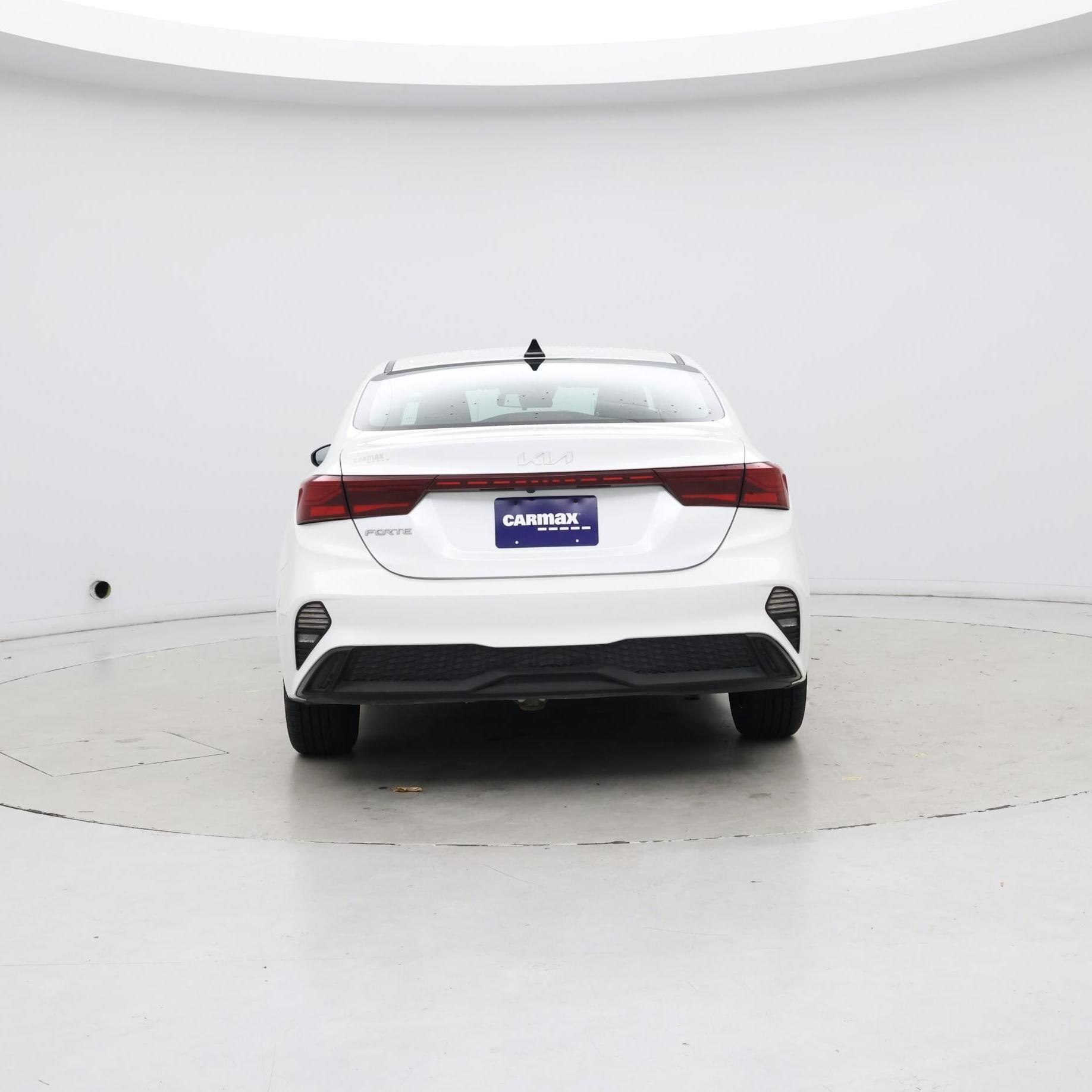 Thumbnail: 2024 Kia Forte - 6