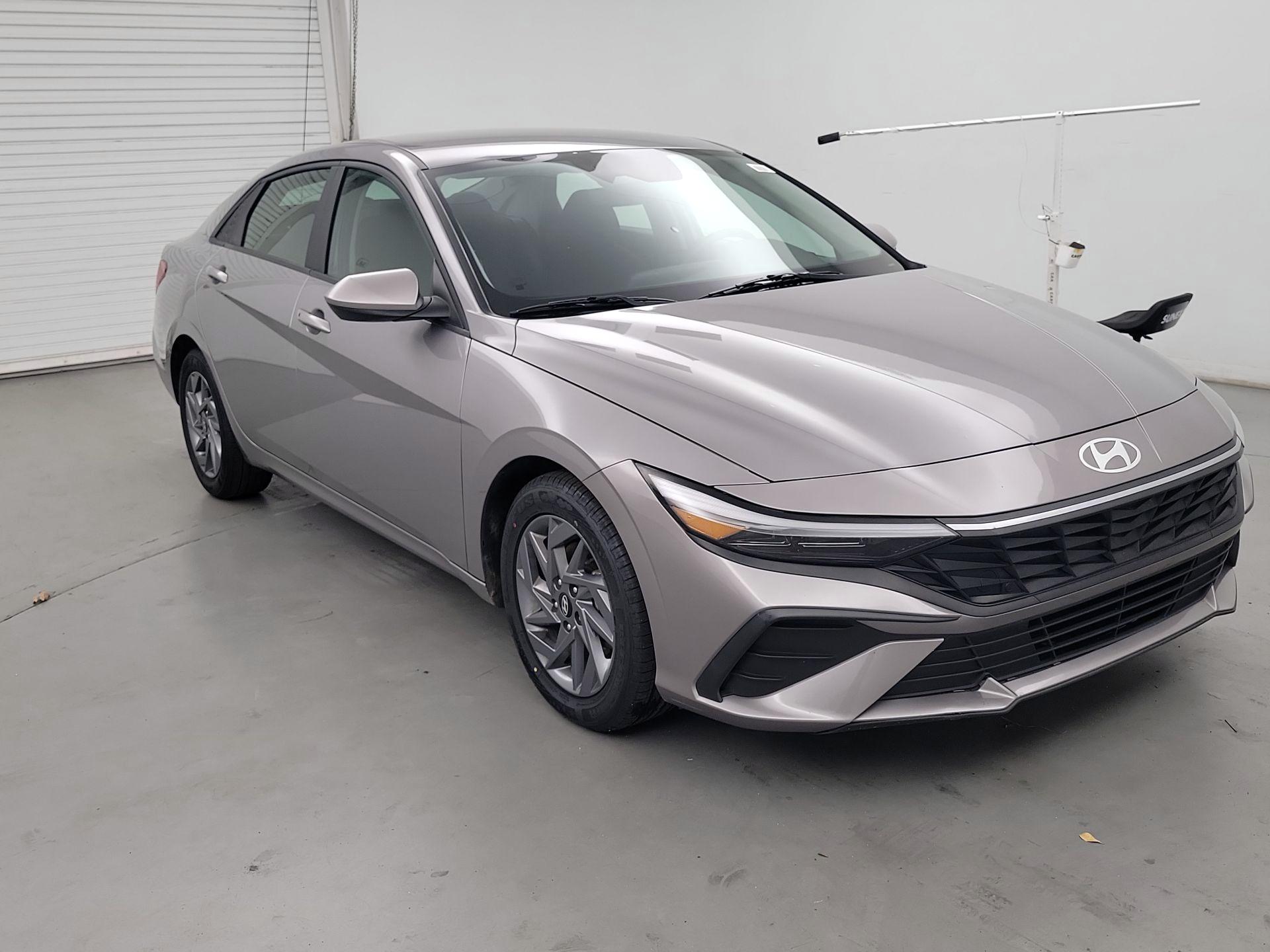 Thumbnail: 2024 Hyundai Elantra - 1