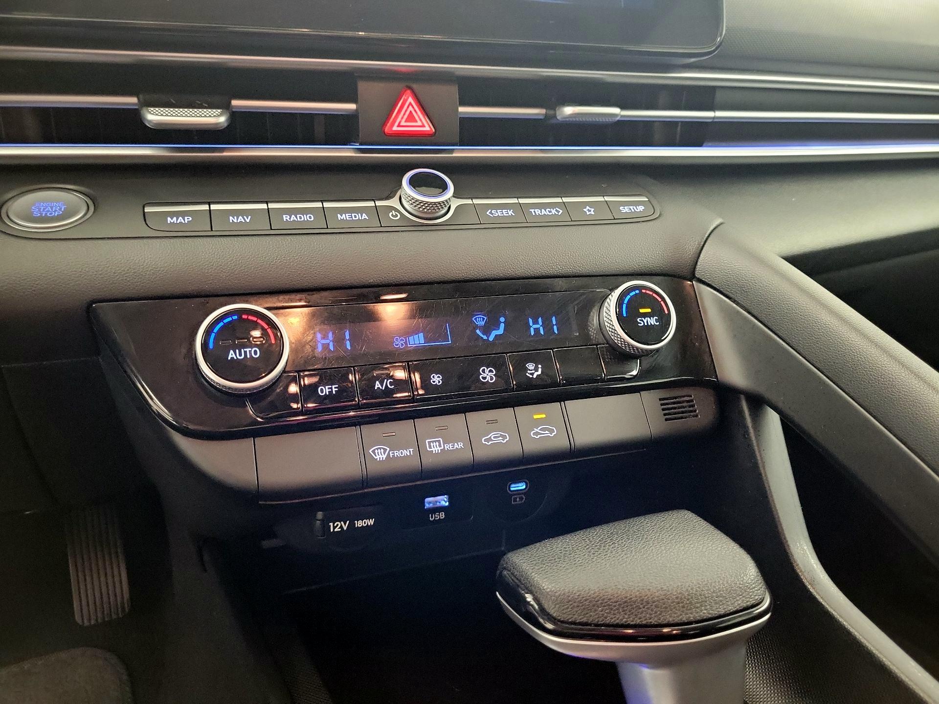 Thumbnail: 2024 Hyundai Elantra - 15