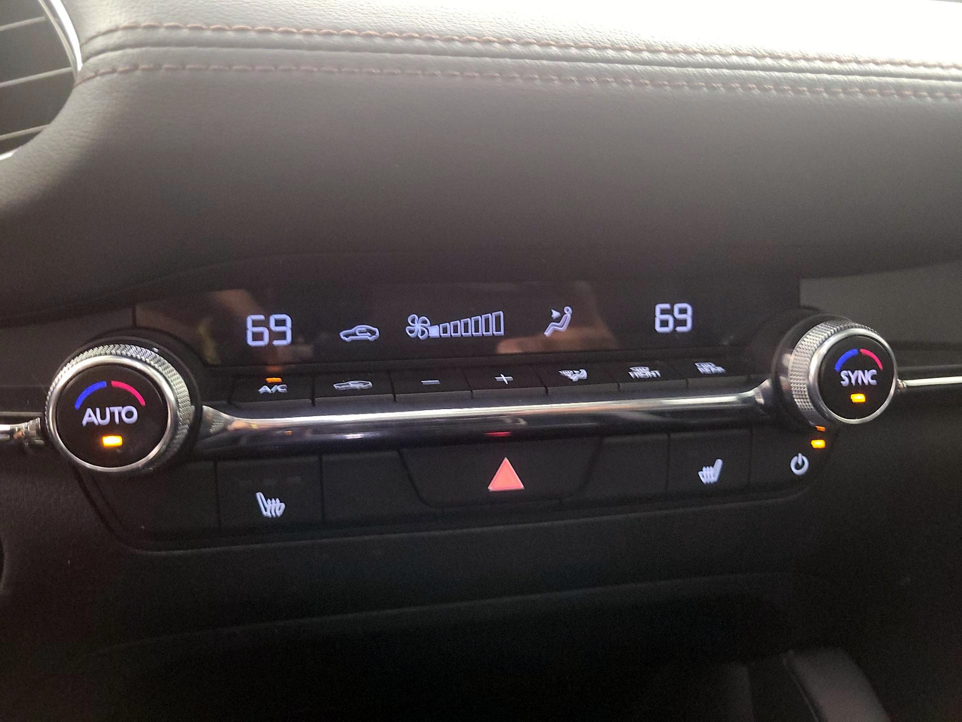 Thumbnail: 2025 Mazda Mazda3 - 16