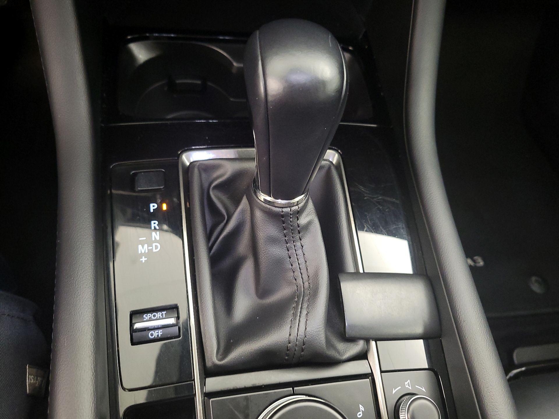 Thumbnail: 2025 Mazda Mazda3 - 17