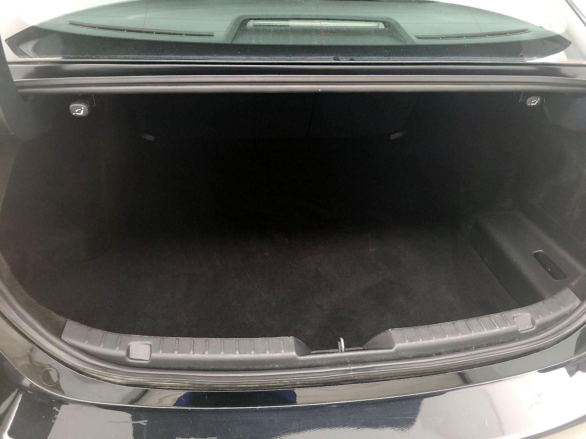 Thumbnail: 2025 Mazda Mazda3 - 20