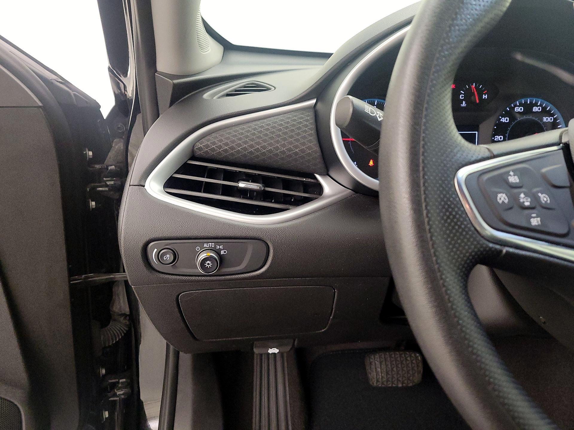 Thumbnail: 2023 Chevrolet Malibu - 13