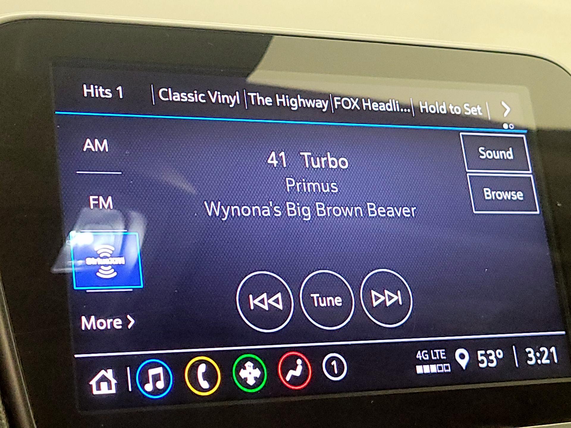 Thumbnail: 2023 Chevrolet Malibu - 15