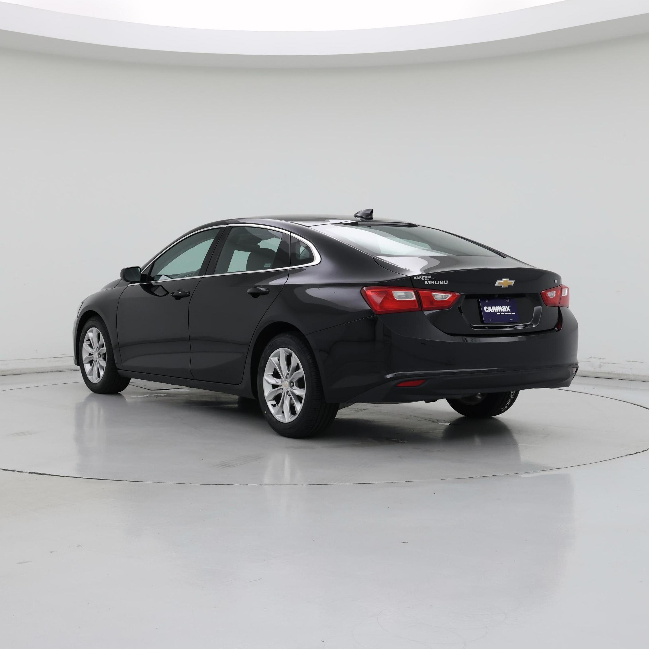 Thumbnail: 2023 Chevrolet Malibu - 2