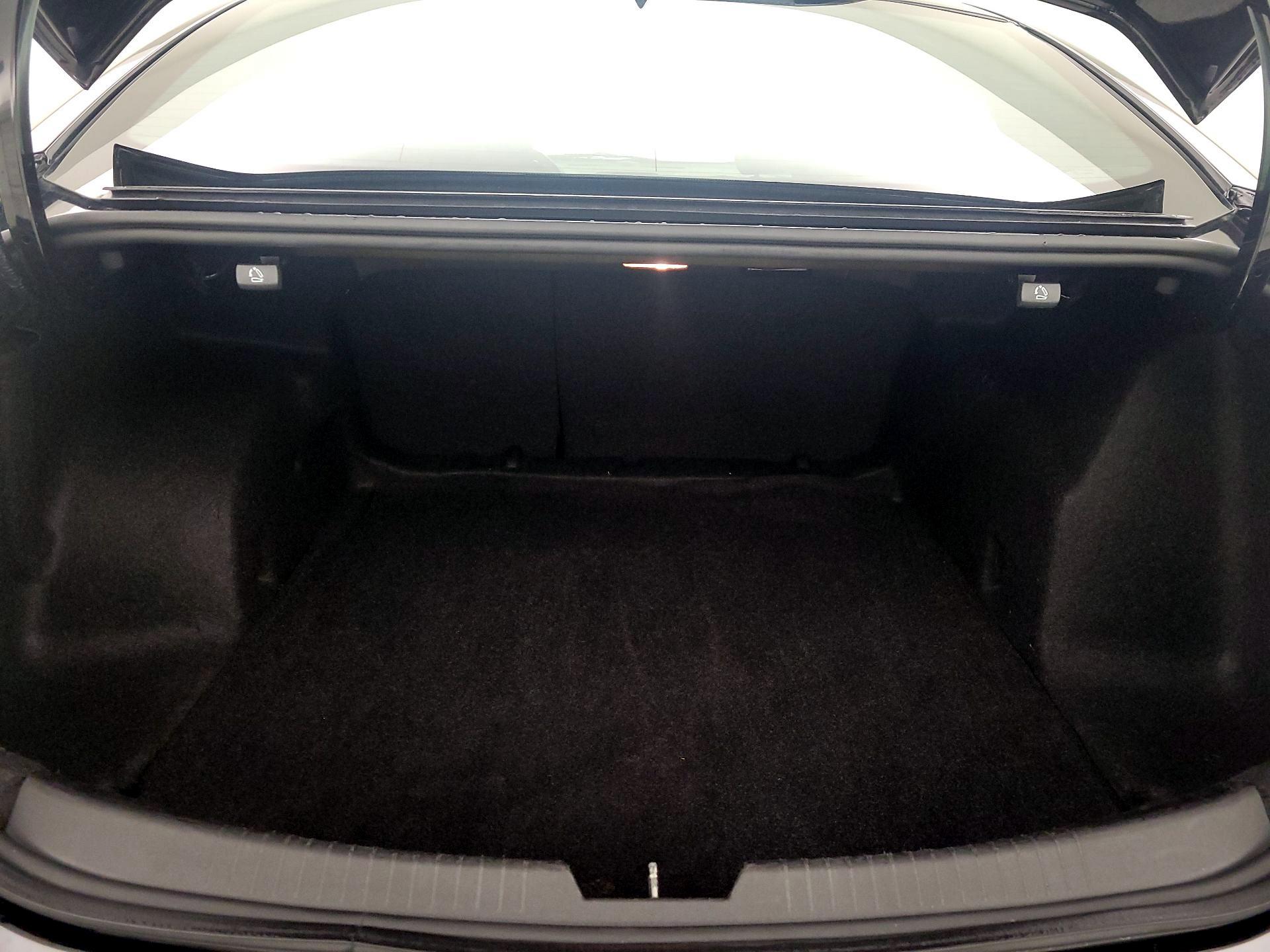 Thumbnail: 2023 Chevrolet Malibu - 20