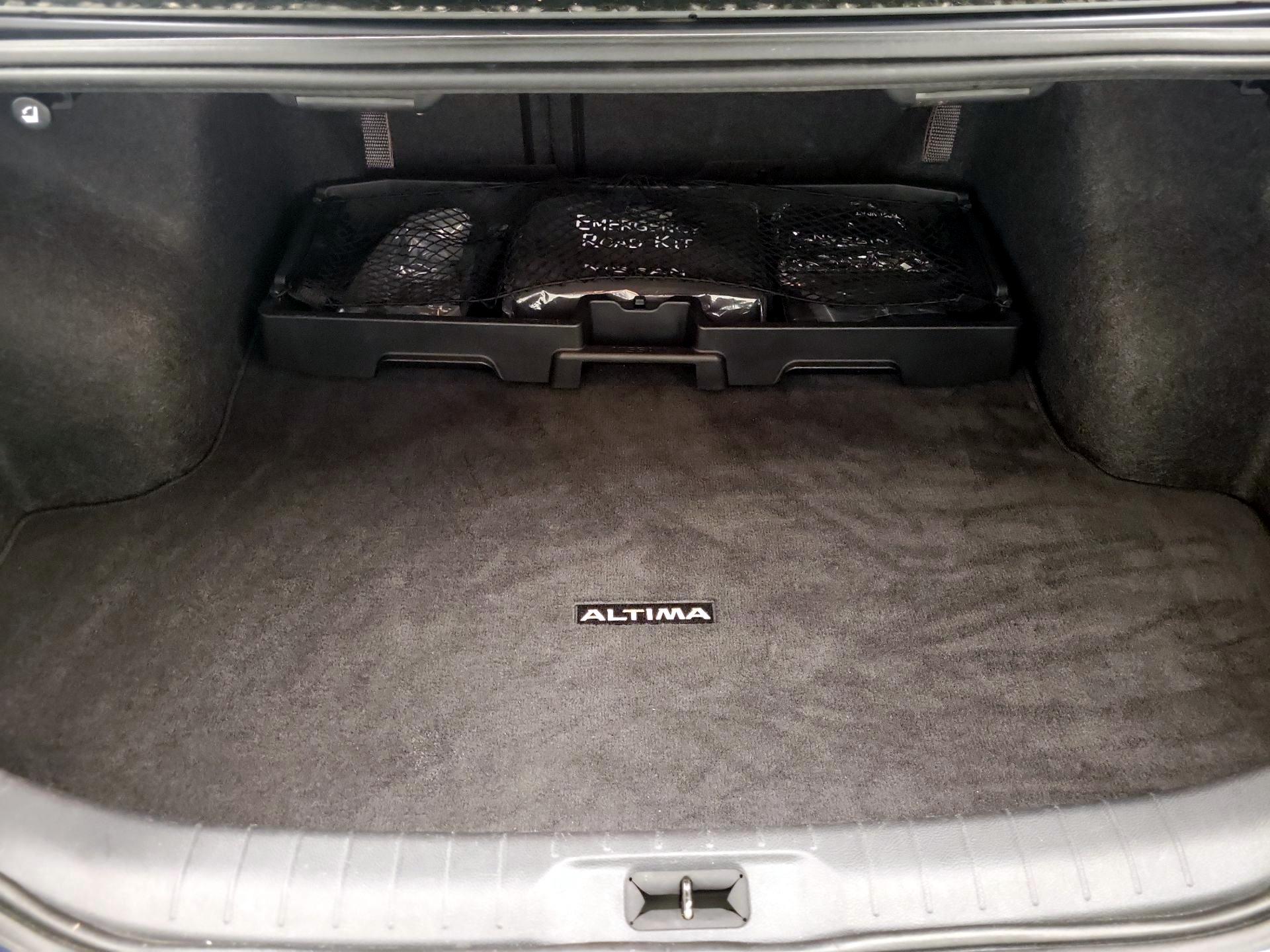 Thumbnail: 2022 Nissan Altima - 18