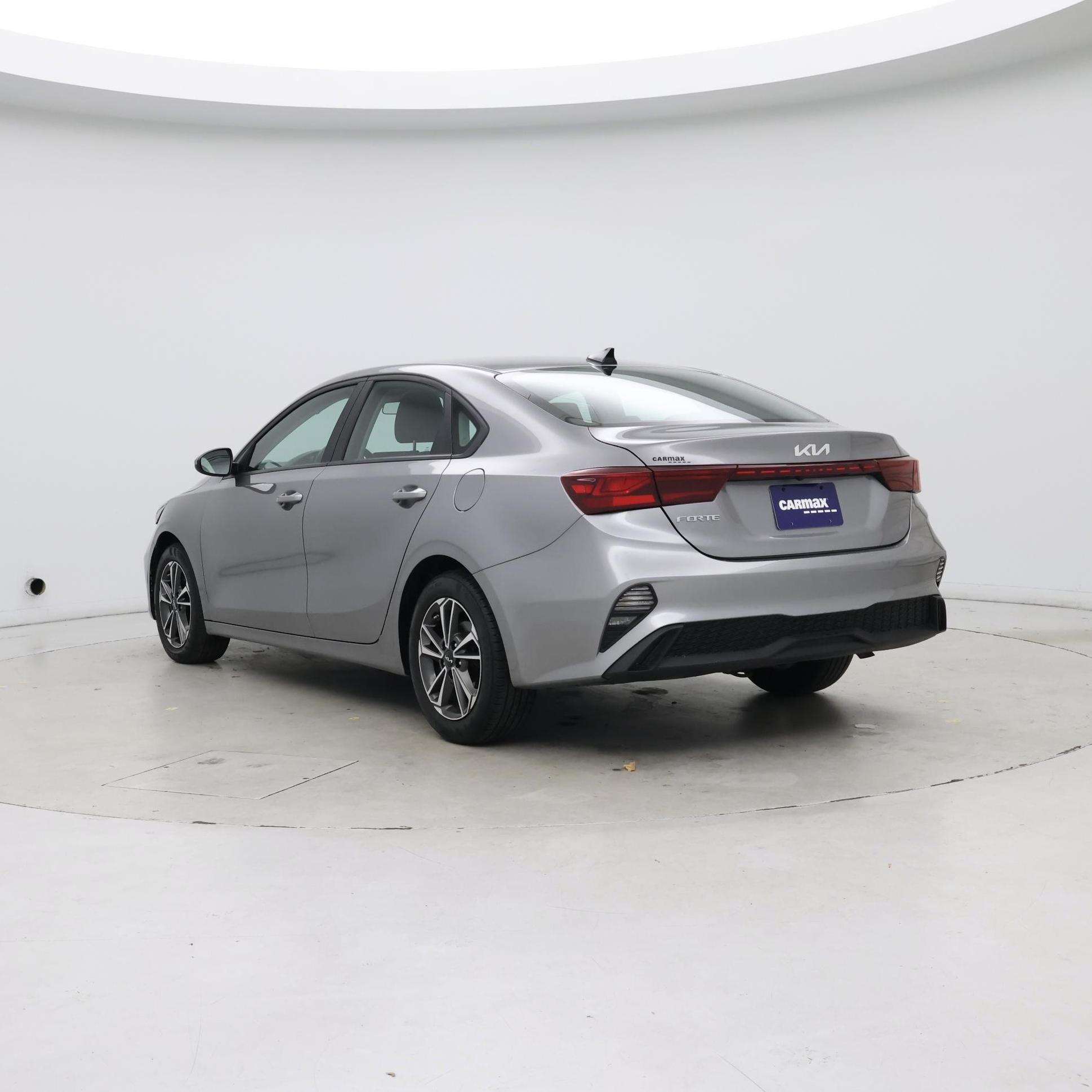 Thumbnail: 2024 Kia Forte - 2