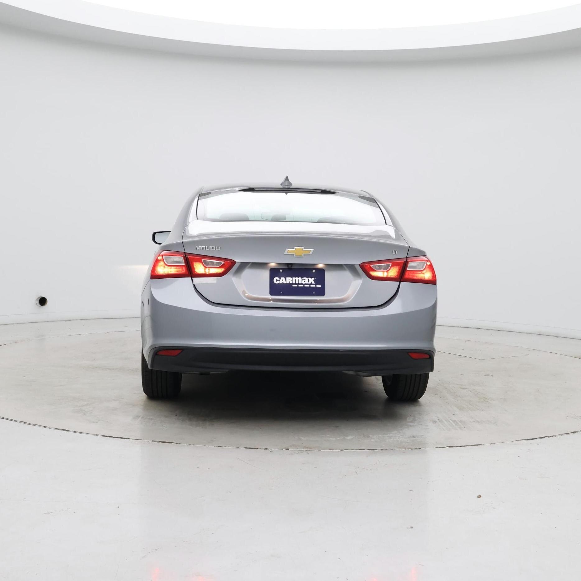 Thumbnail: 2023 Chevrolet Malibu - 6