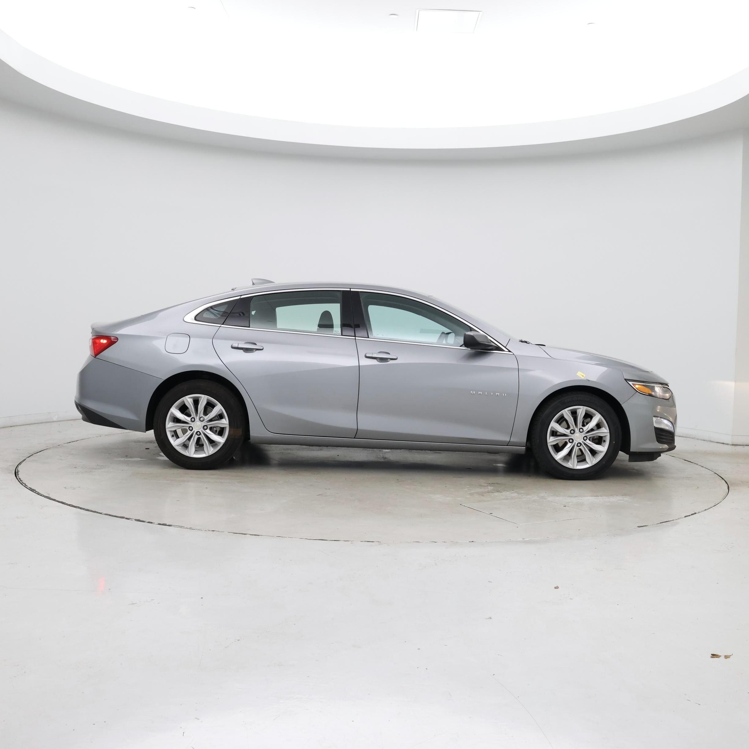 Thumbnail: 2023 Chevrolet Malibu - 7