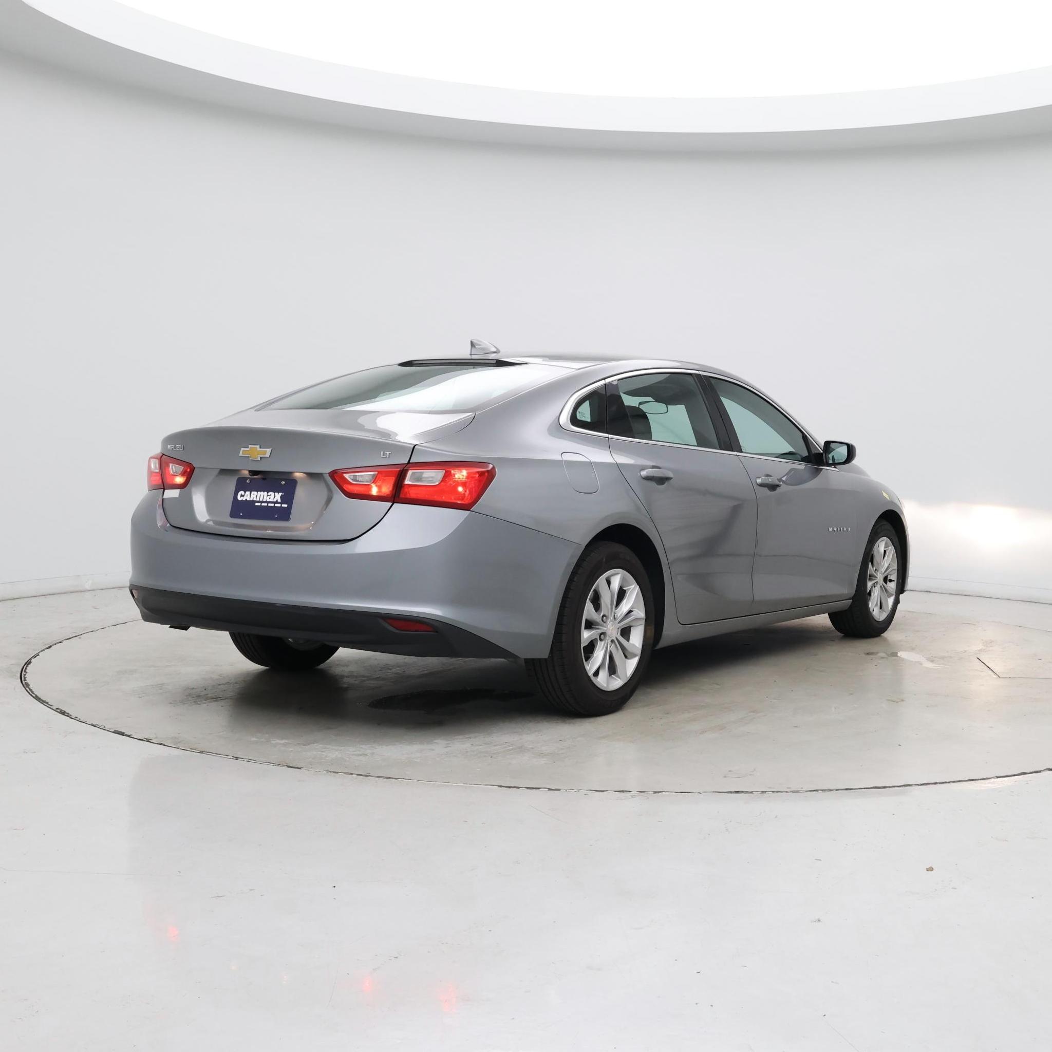 Thumbnail: 2023 Chevrolet Malibu - 8
