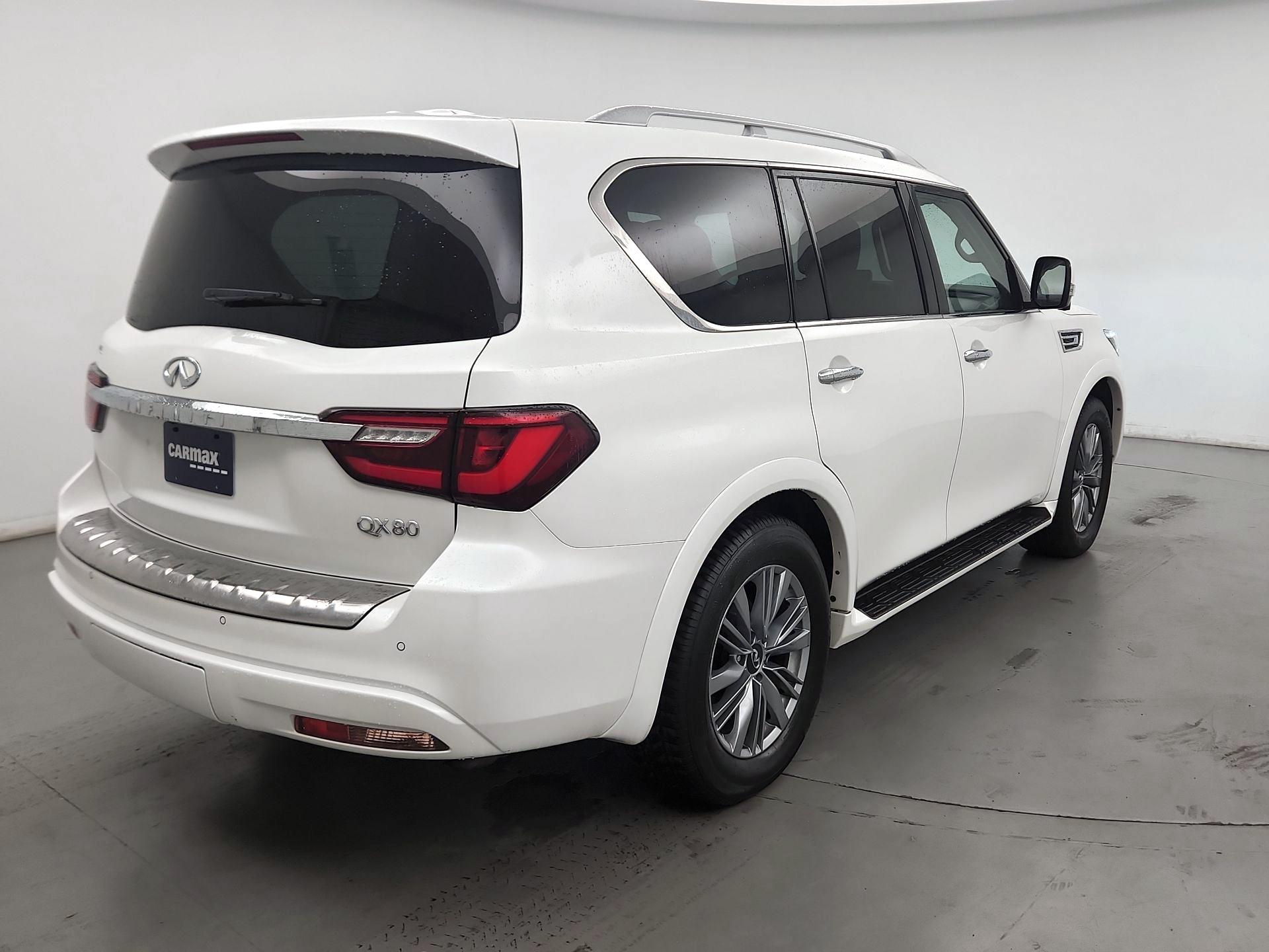 Thumbnail: 2023 INFINITI QX80 - 5