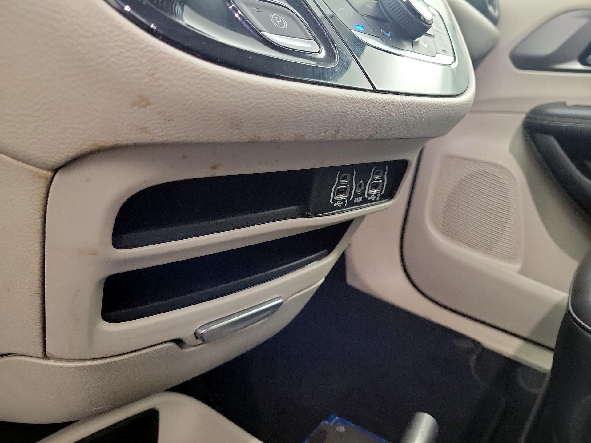 Thumbnail: 2024 Chrysler Pacifica - 18