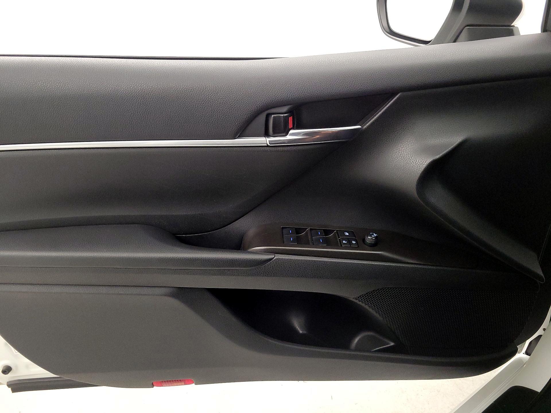 Thumbnail: 2024 Toyota Camry - 12