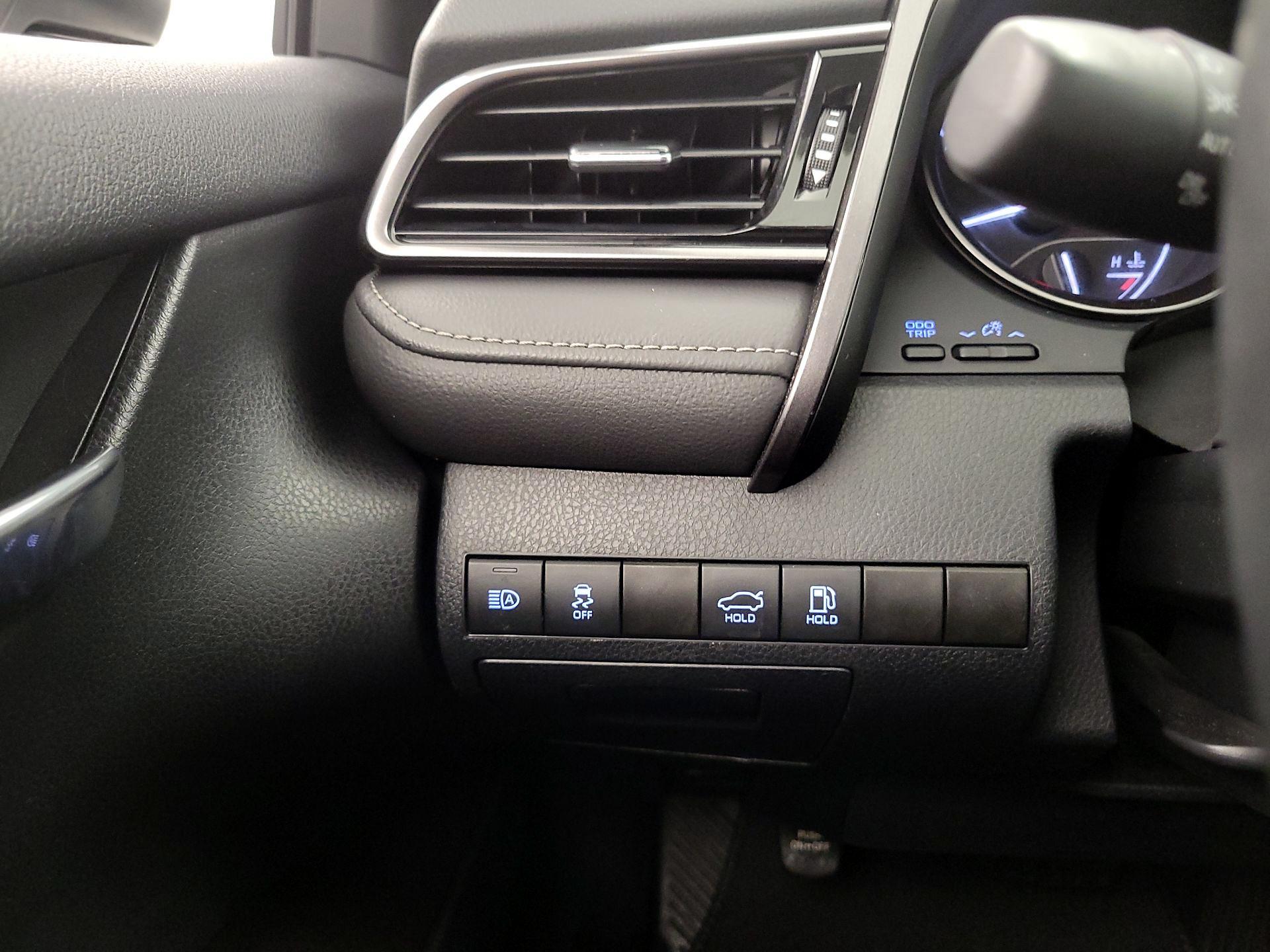 Thumbnail: 2024 Toyota Camry - 13