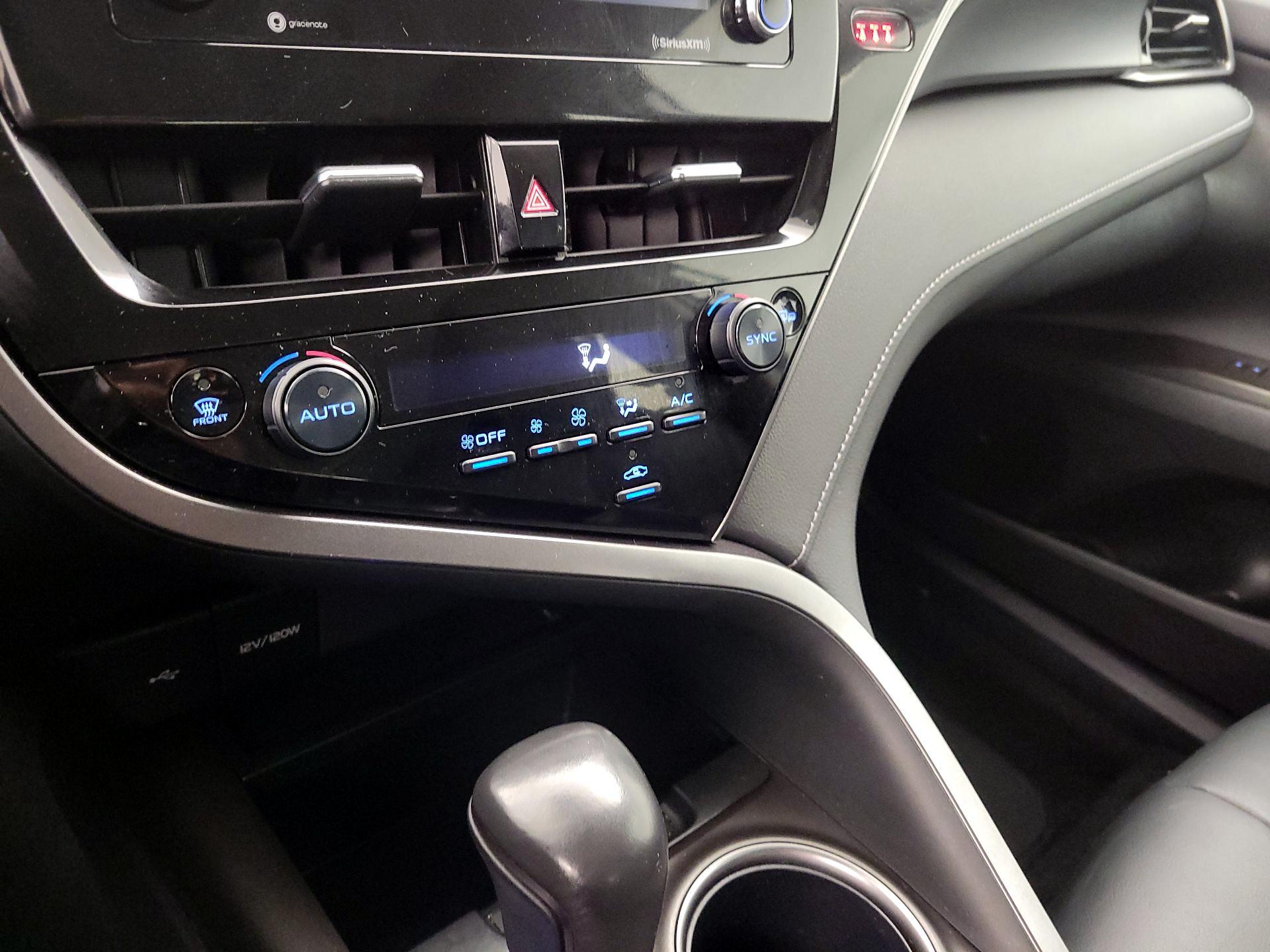 Thumbnail: 2024 Toyota Camry - 16