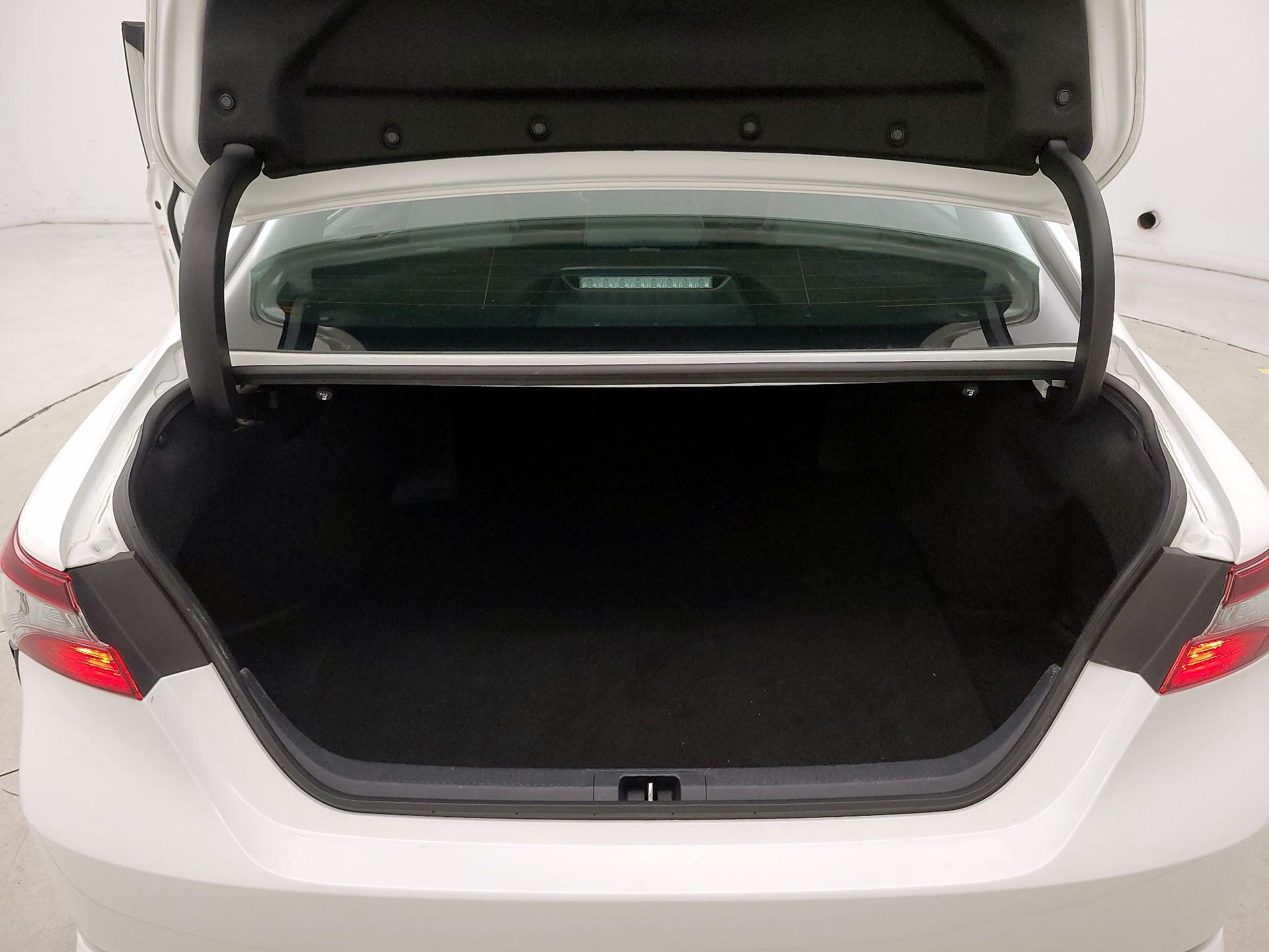 Thumbnail: 2024 Toyota Camry - 19