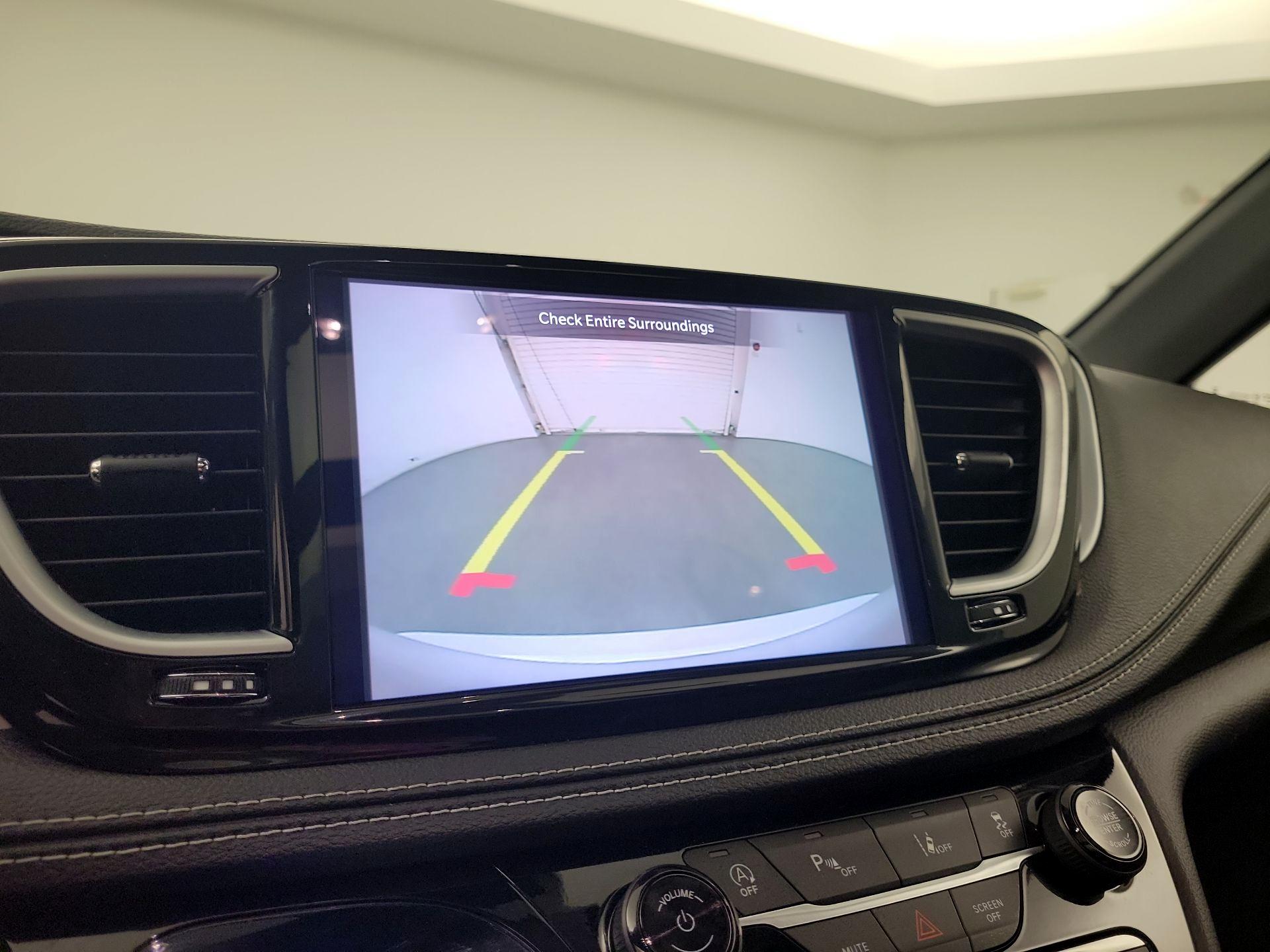 Thumbnail: 2025 Chrysler Pacifica - 13