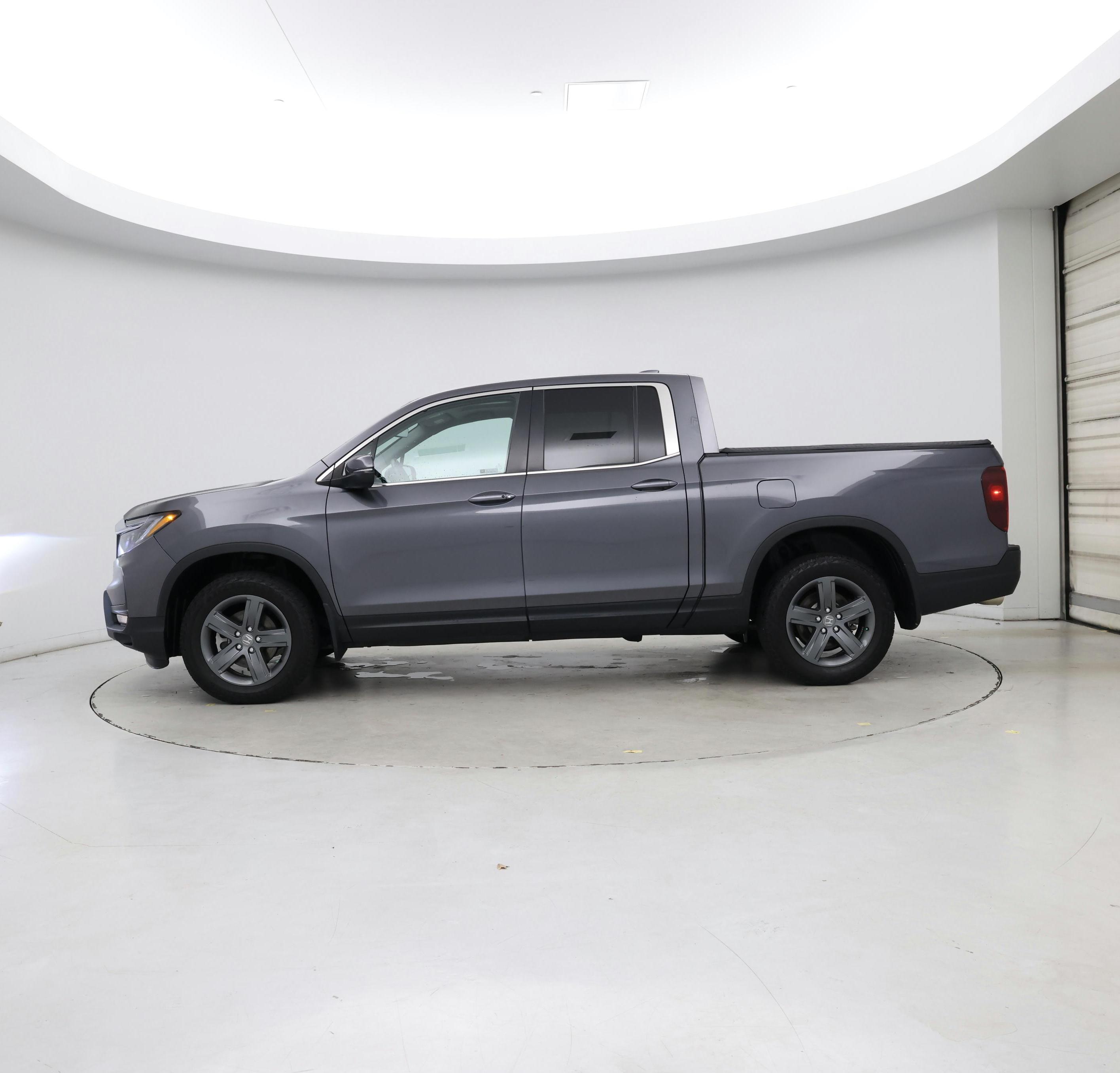 Thumbnail: 2023 Honda Ridgeline - 3