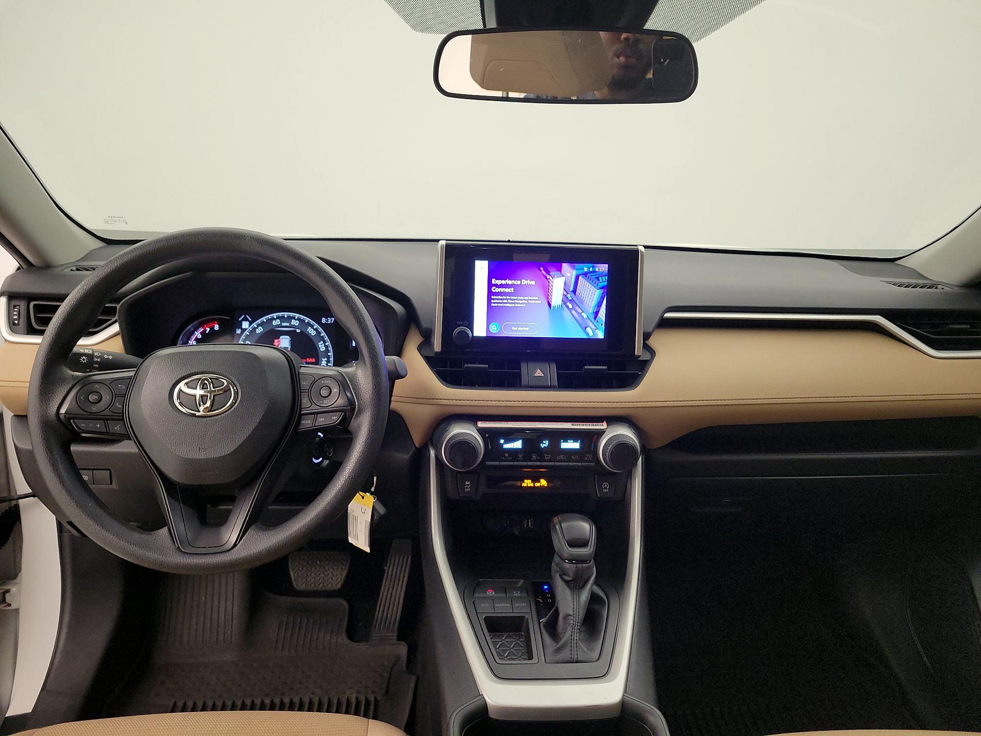 Thumbnail: 2024 Toyota RAV4 - 9