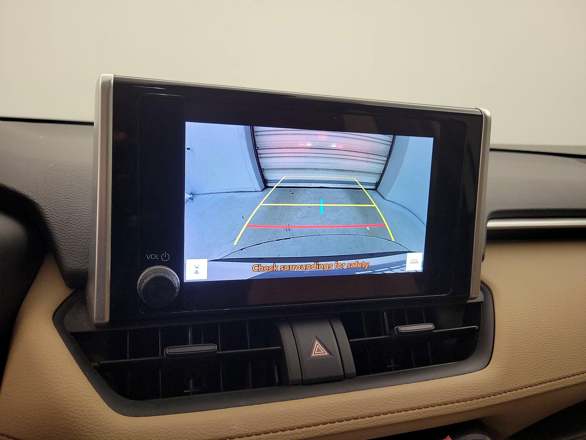 Thumbnail: 2024 Toyota RAV4 - 13