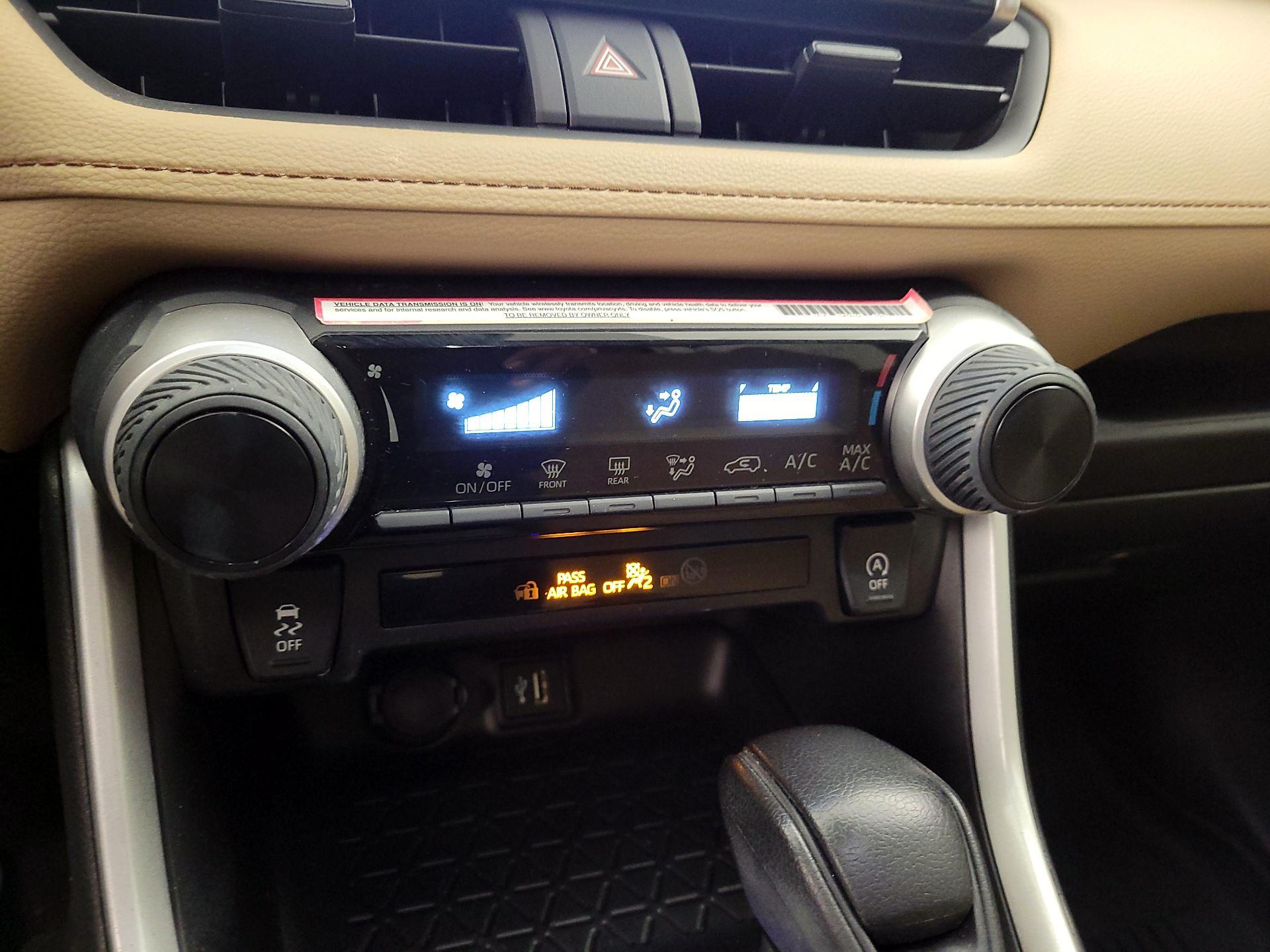 Thumbnail: 2024 Toyota RAV4 - 15