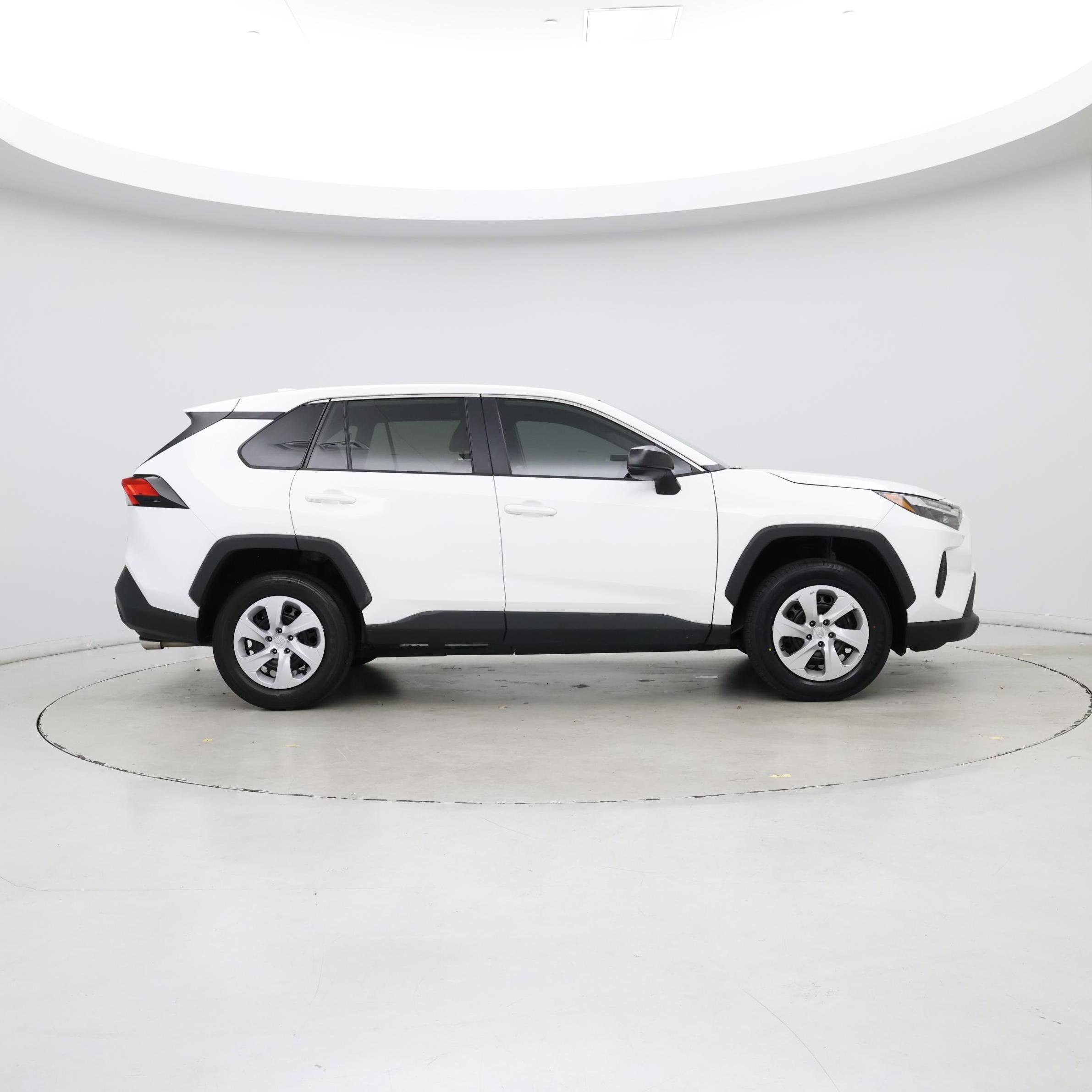 Thumbnail: 2024 Toyota RAV4 - 7