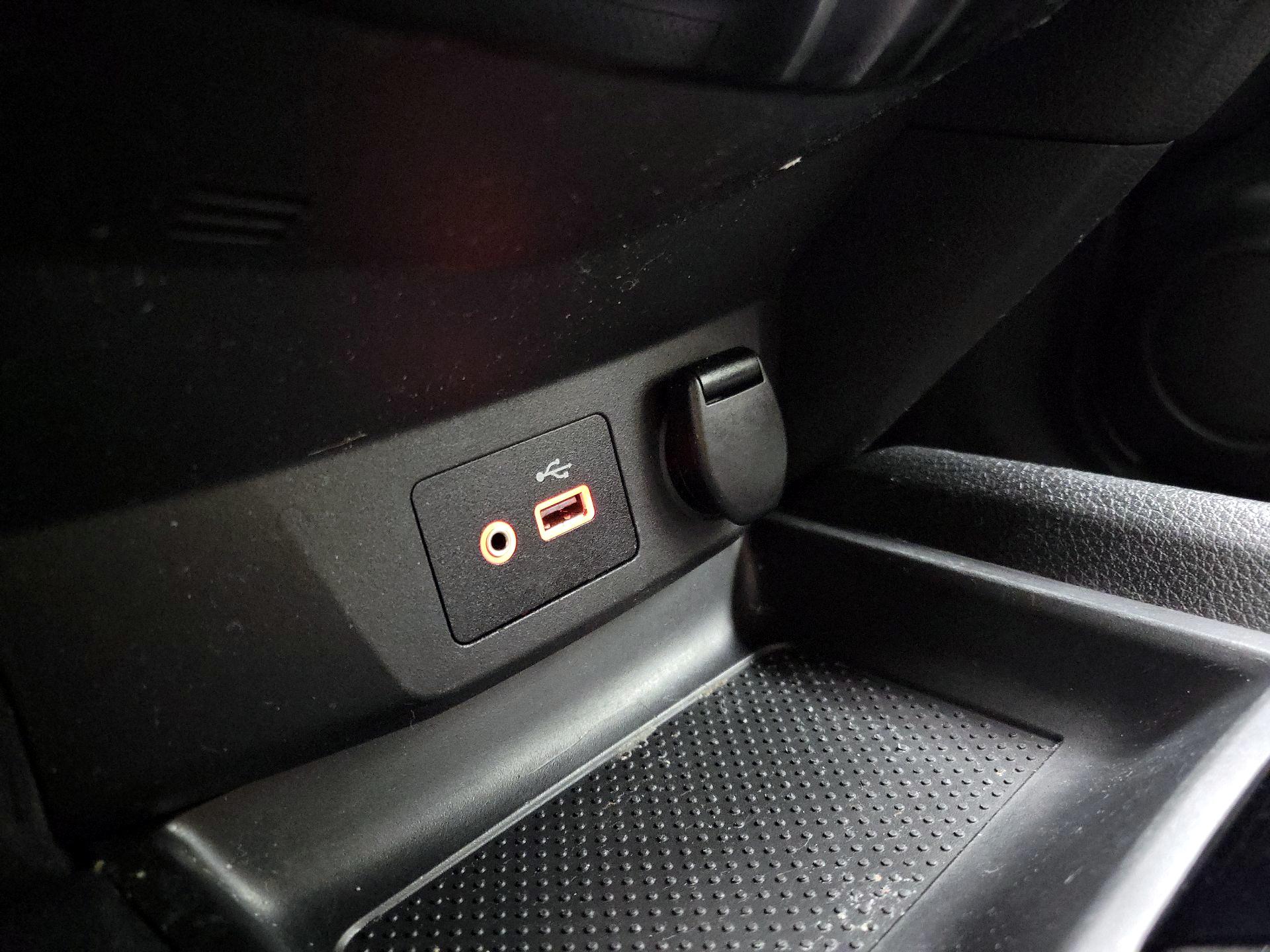 Thumbnail: 2022 Nissan Rogue Sport - 18