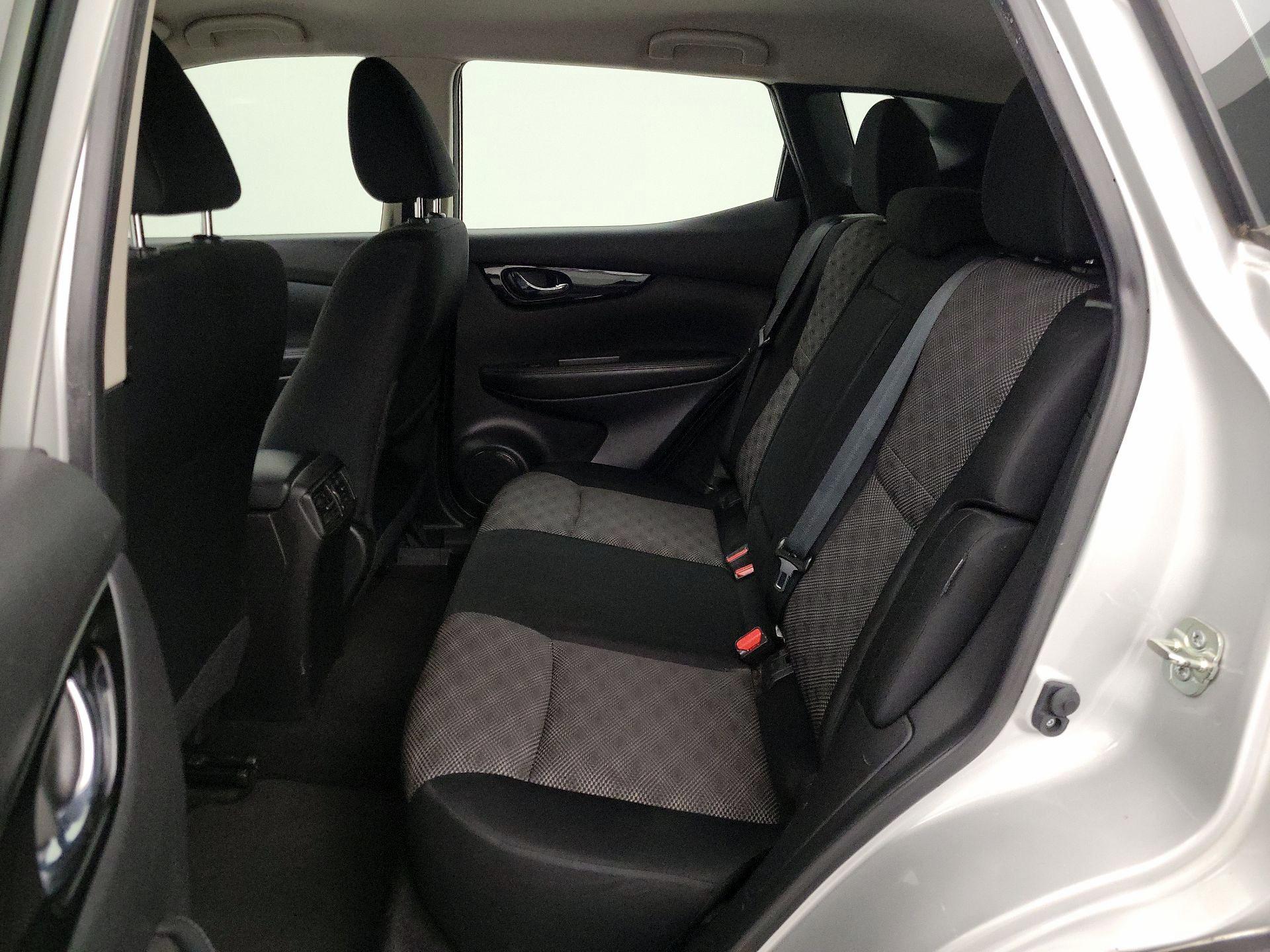 Thumbnail: 2022 Nissan Rogue Sport - 19