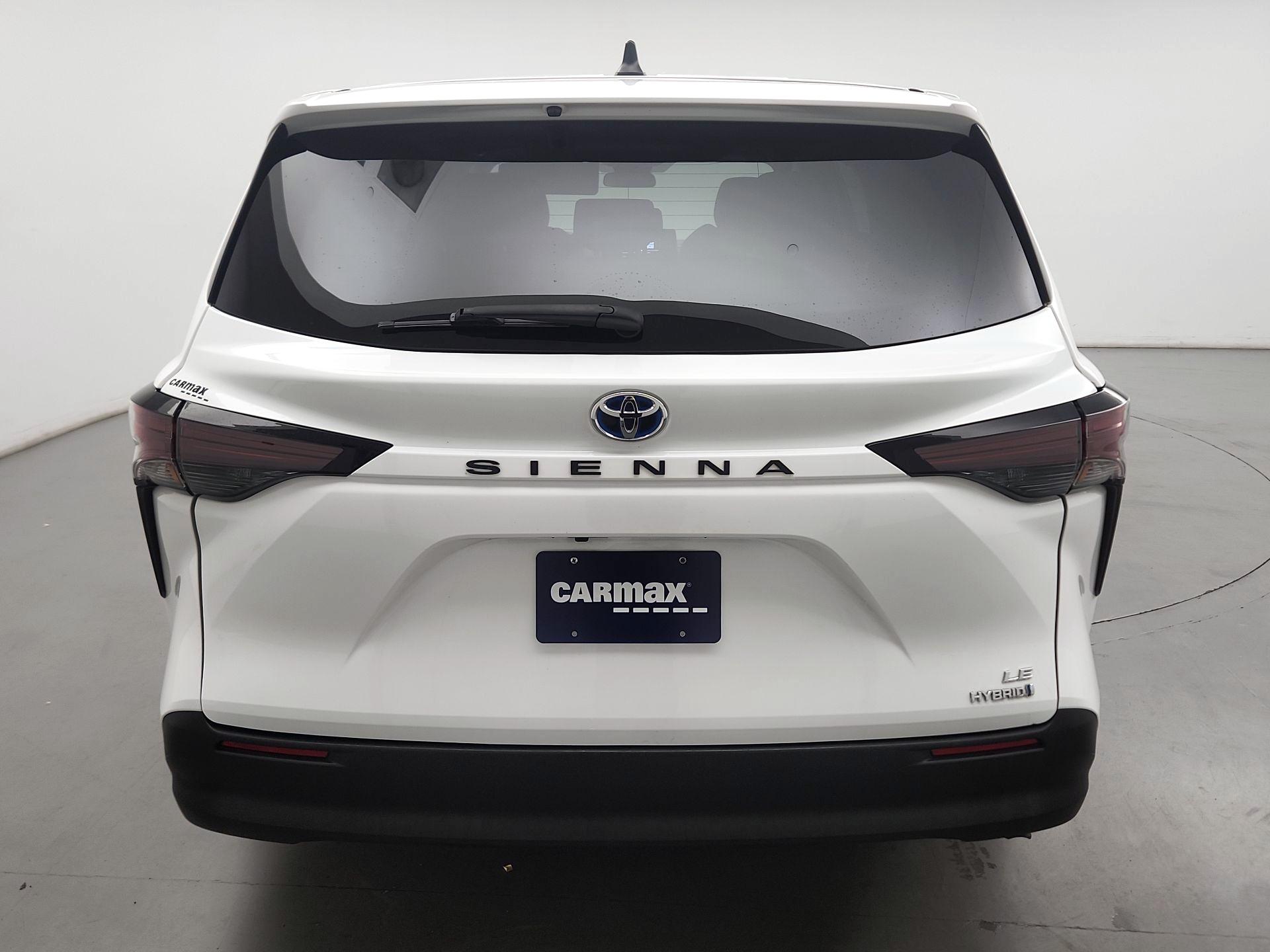 Thumbnail: 2024 Toyota Sienna - 6