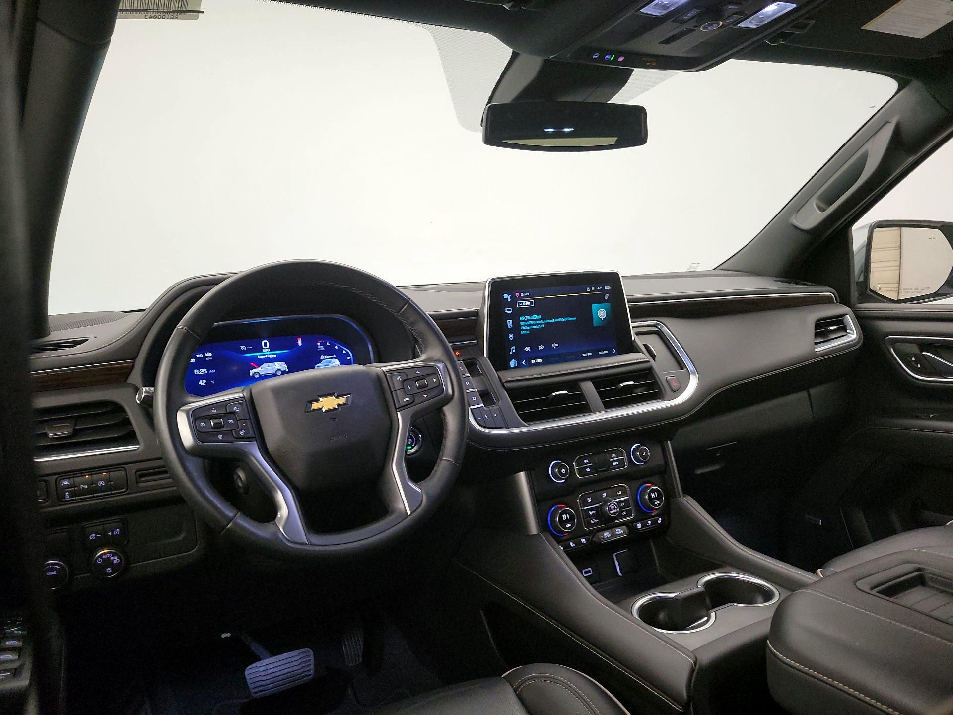 Thumbnail: 2023 Chevrolet Suburban - 9