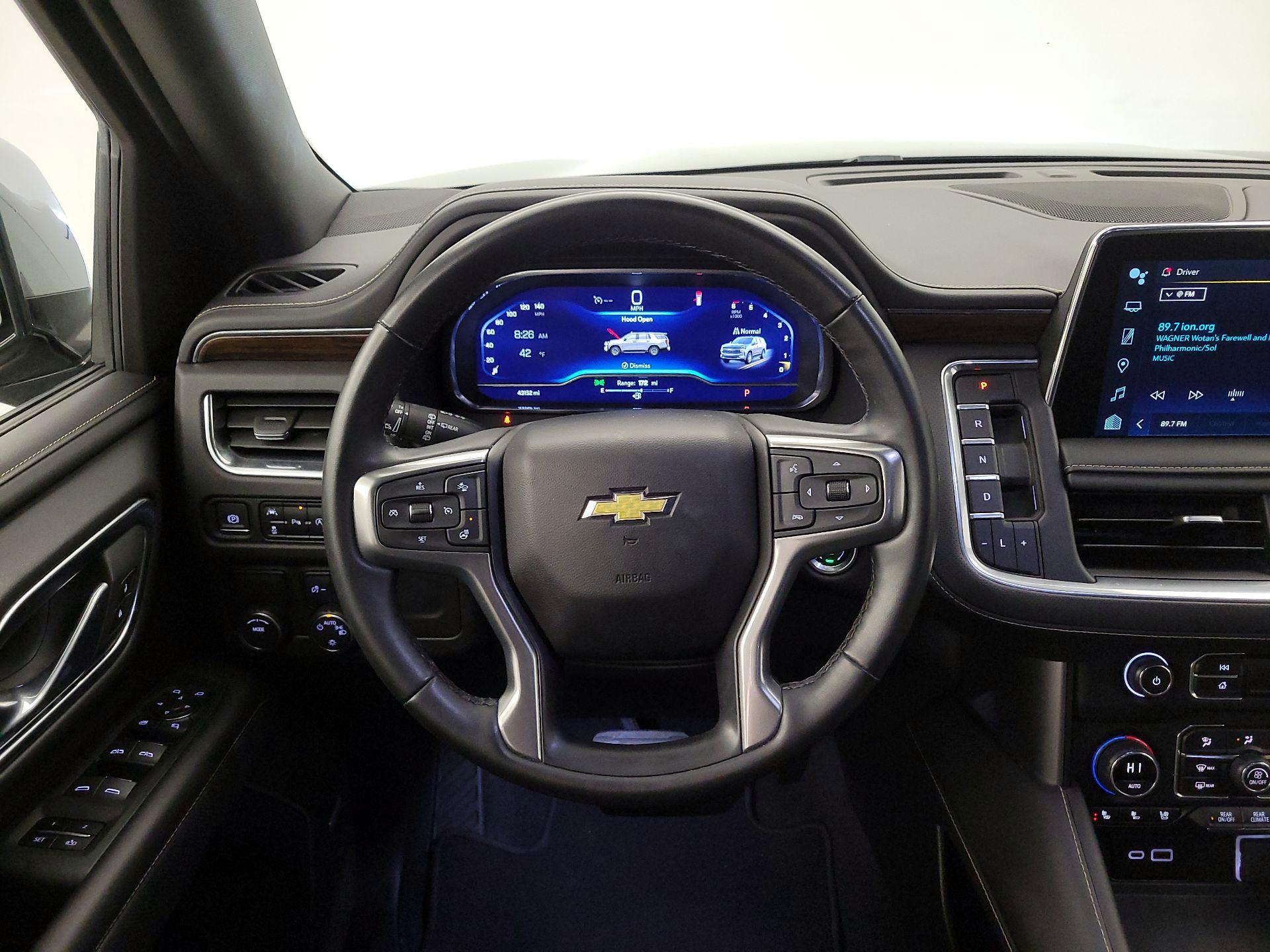 Thumbnail: 2023 Chevrolet Suburban - 10