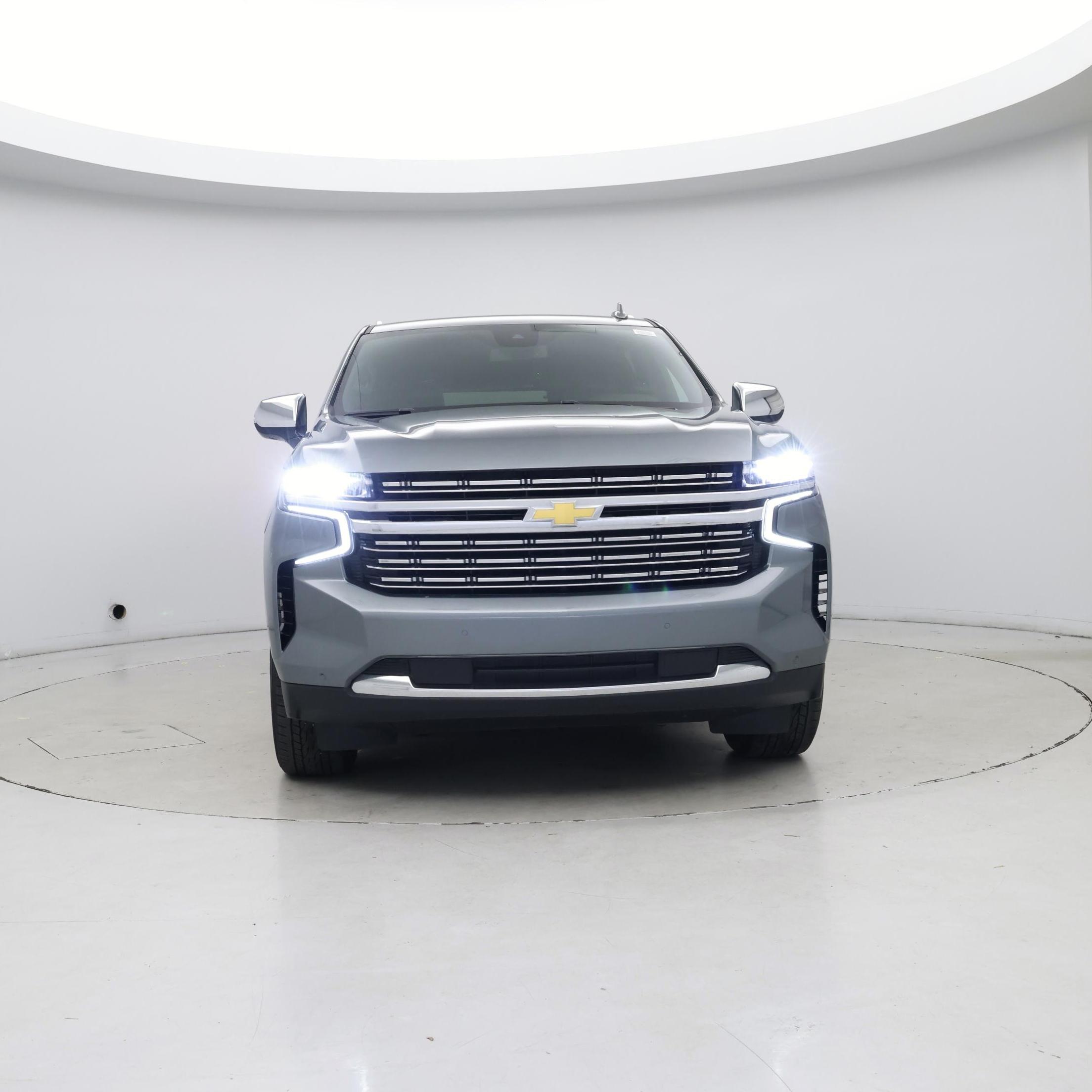 Thumbnail: 2023 Chevrolet Suburban - 5