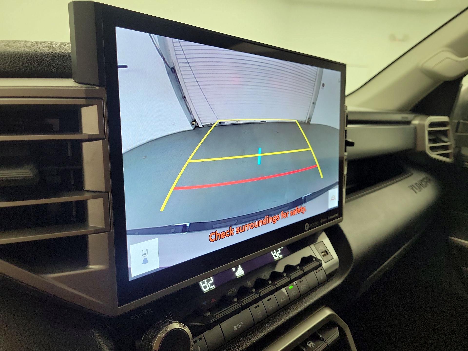 Thumbnail: 2022 Toyota Tundra - 12