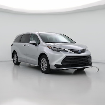 2024 Toyota Sienna Hybrid LE