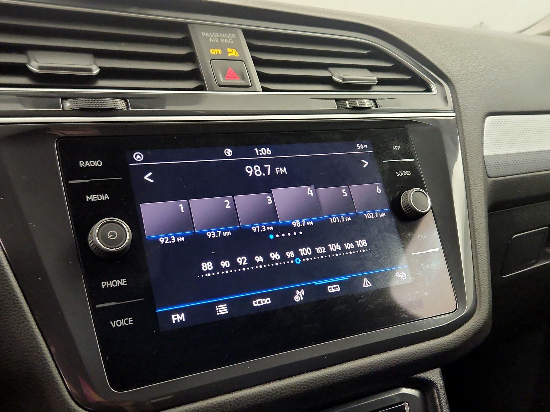 Thumbnail: 2024 Volkswagen Tiguan - 13