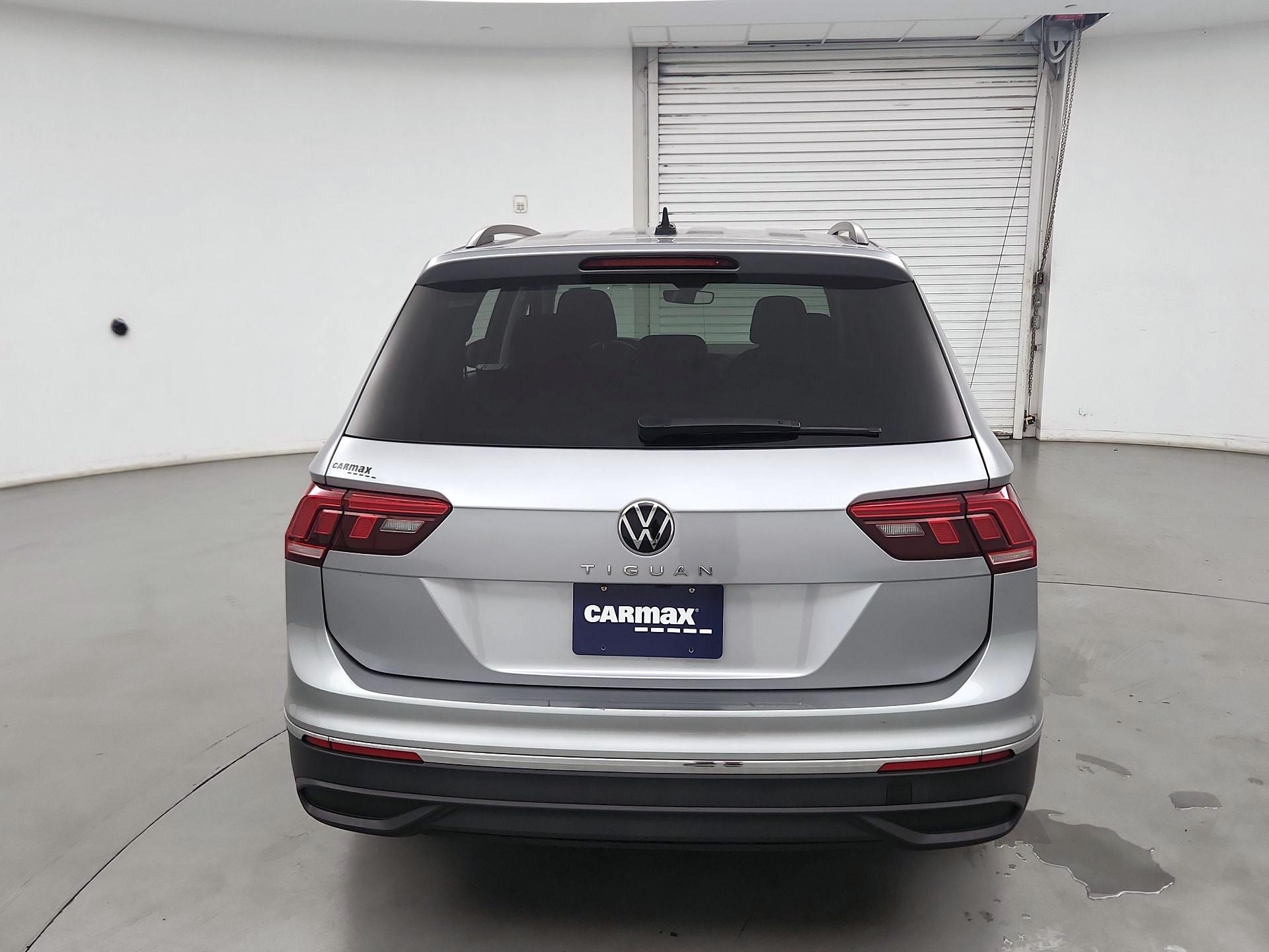 Thumbnail: 2024 Volkswagen Tiguan - 6