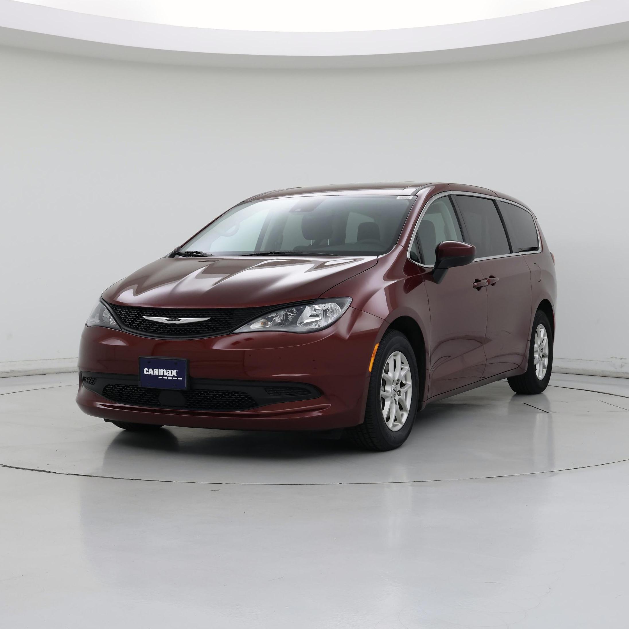 Thumbnail: 2023 Chrysler Voyager - 4