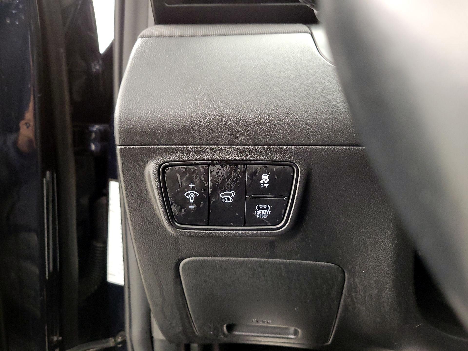 Thumbnail: 2023 Hyundai Tucson - 13